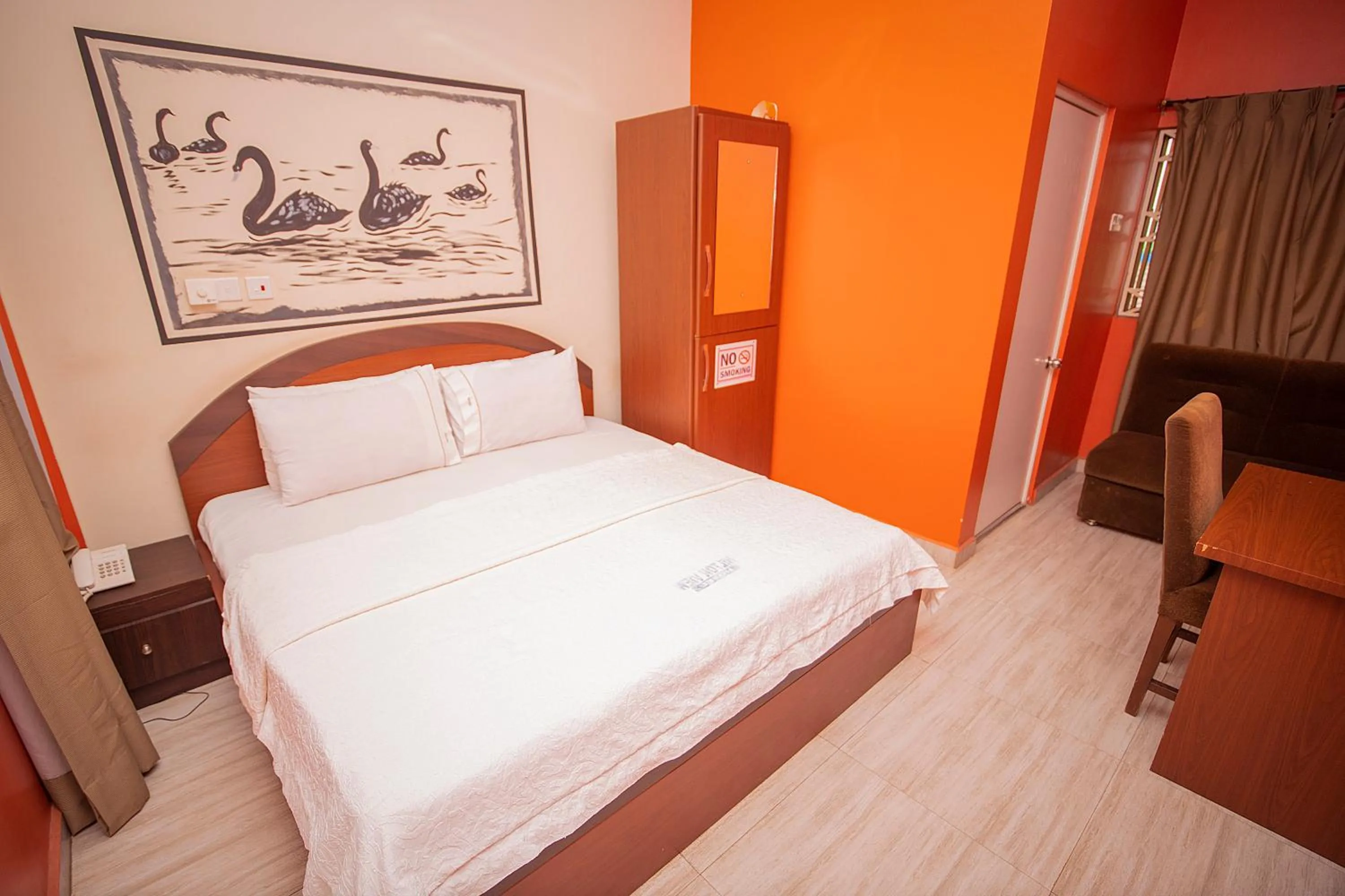 Bed in Hilton View Hotel