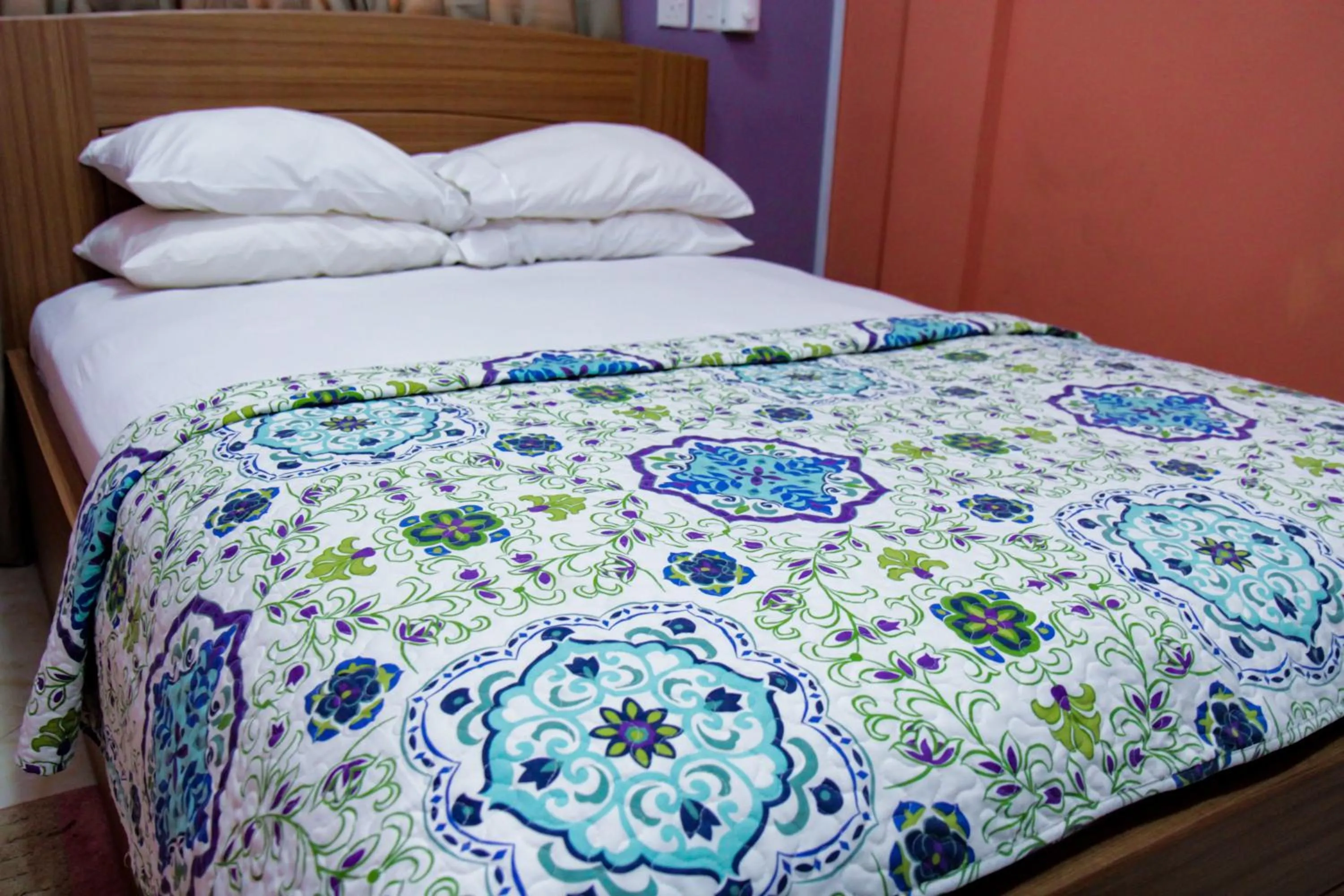 Bed in Hilton View Hotel