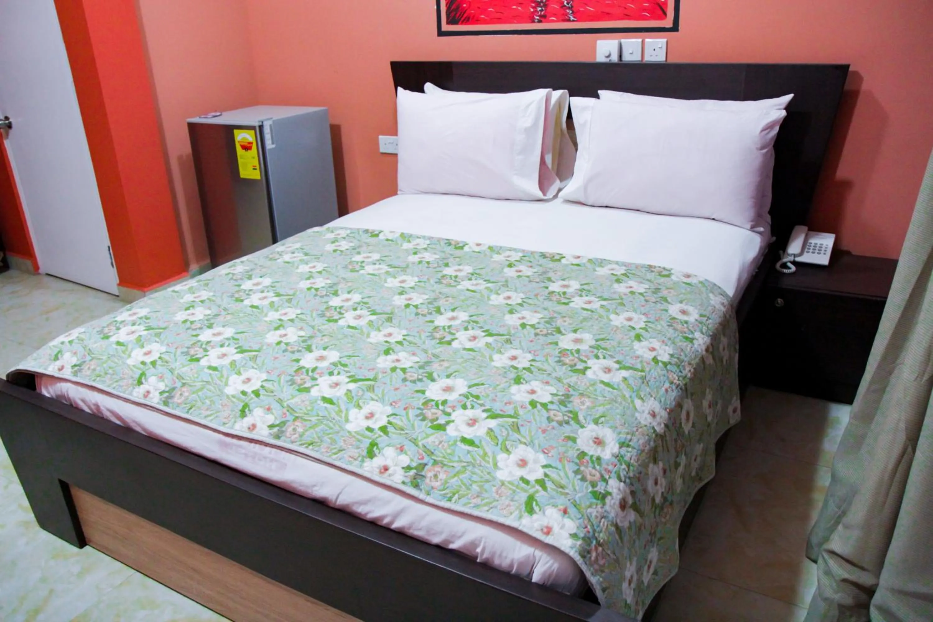 Bed in Hilton View Hotel