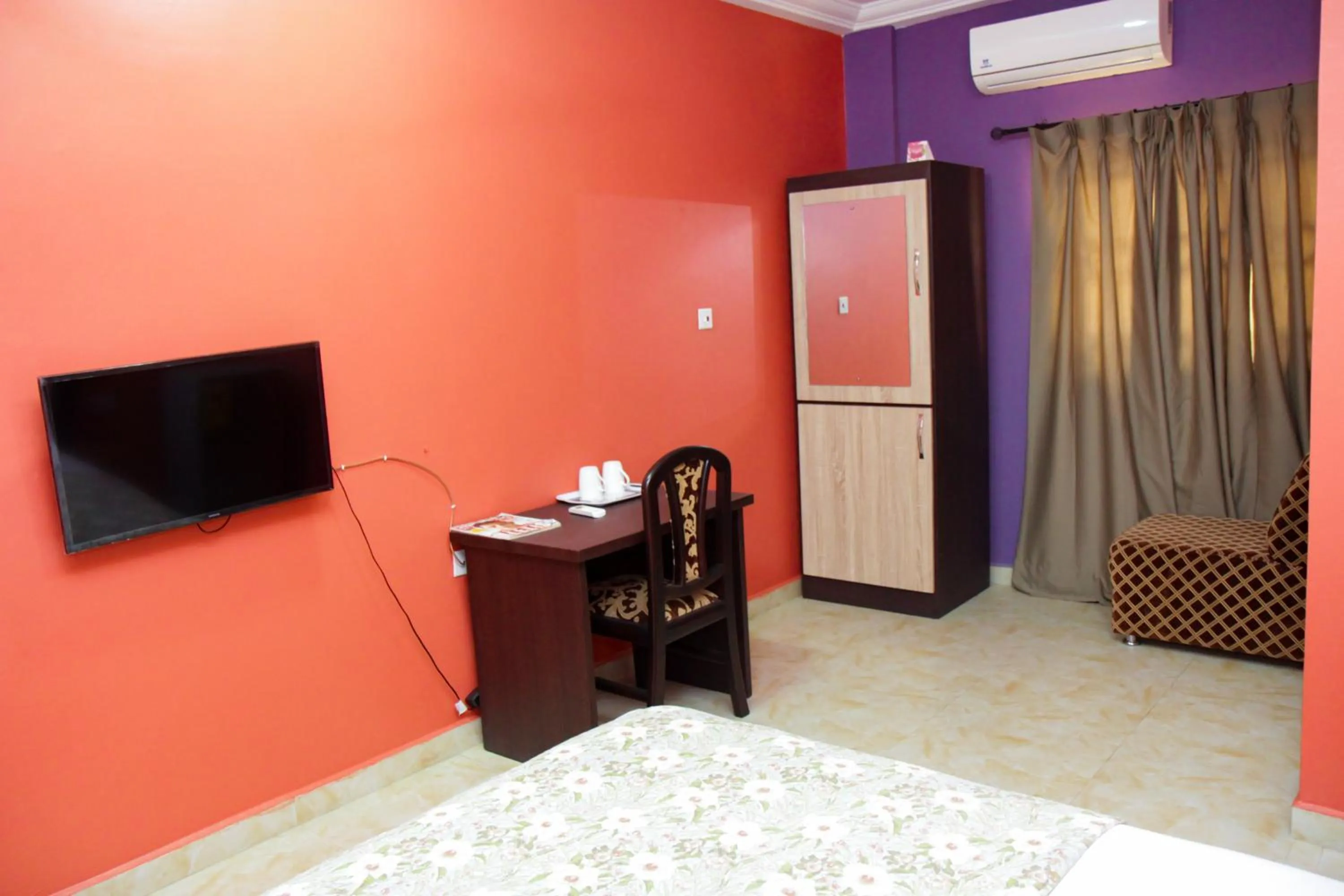 Bed in Hilton View Hotel