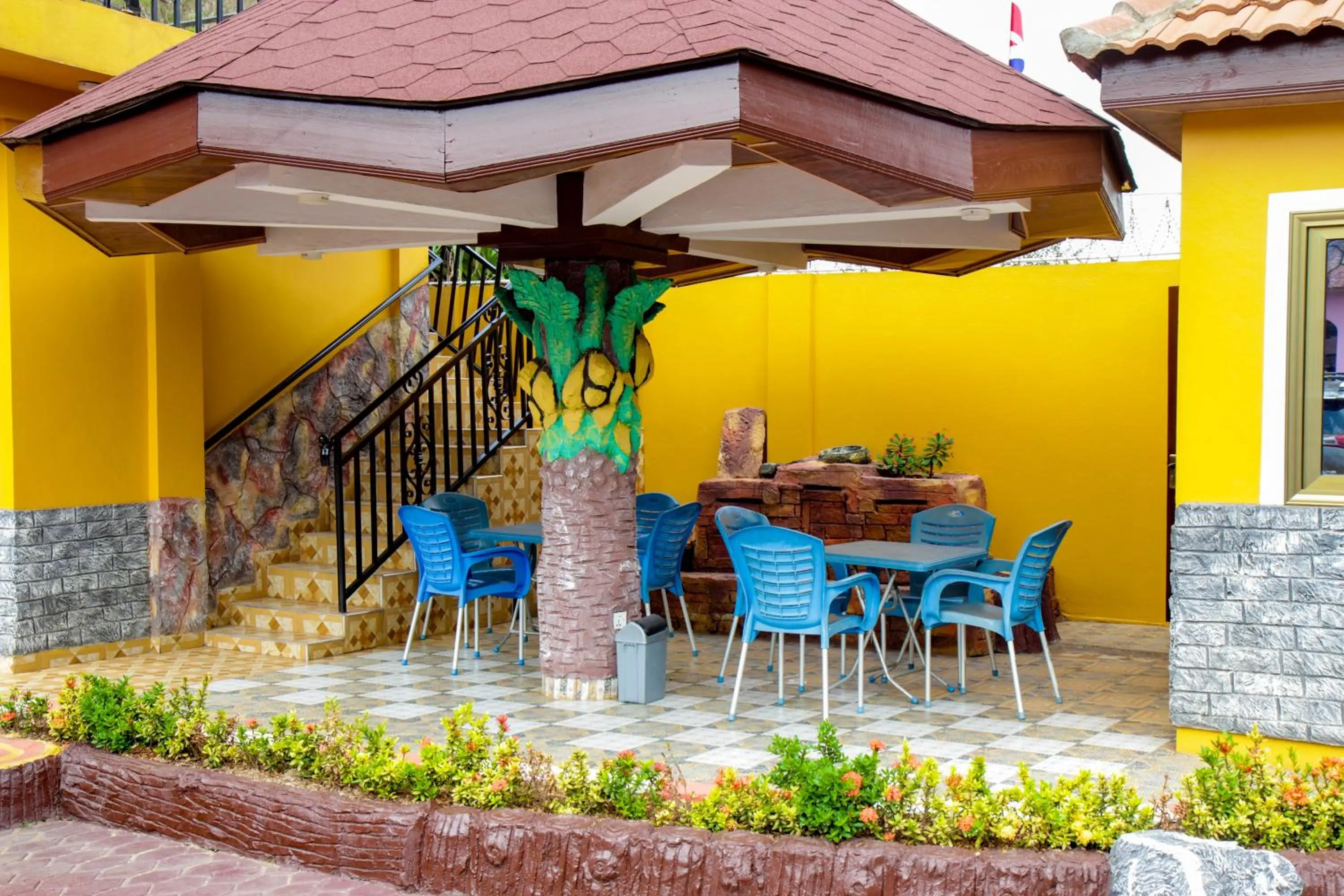 Seating area in Hilton View Hotel