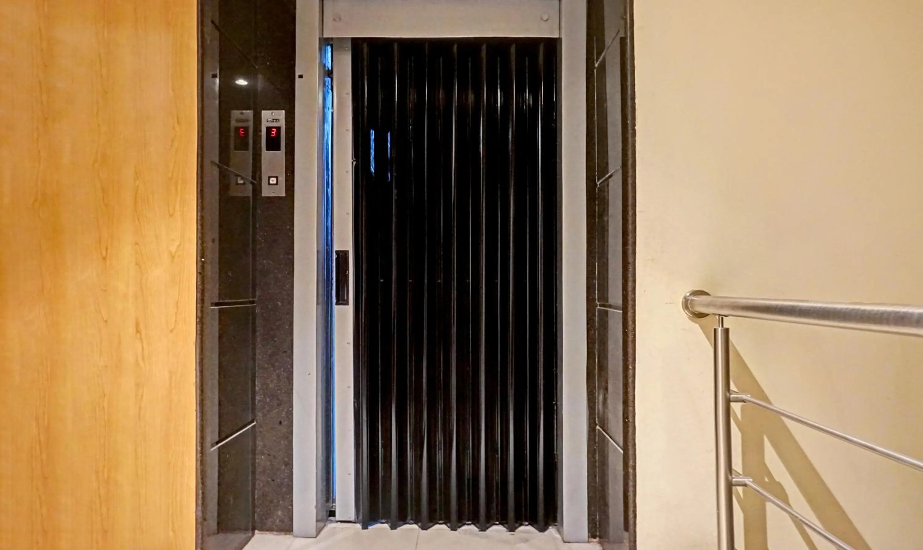 elevator in Hotel Madhav International Pune Railway Station