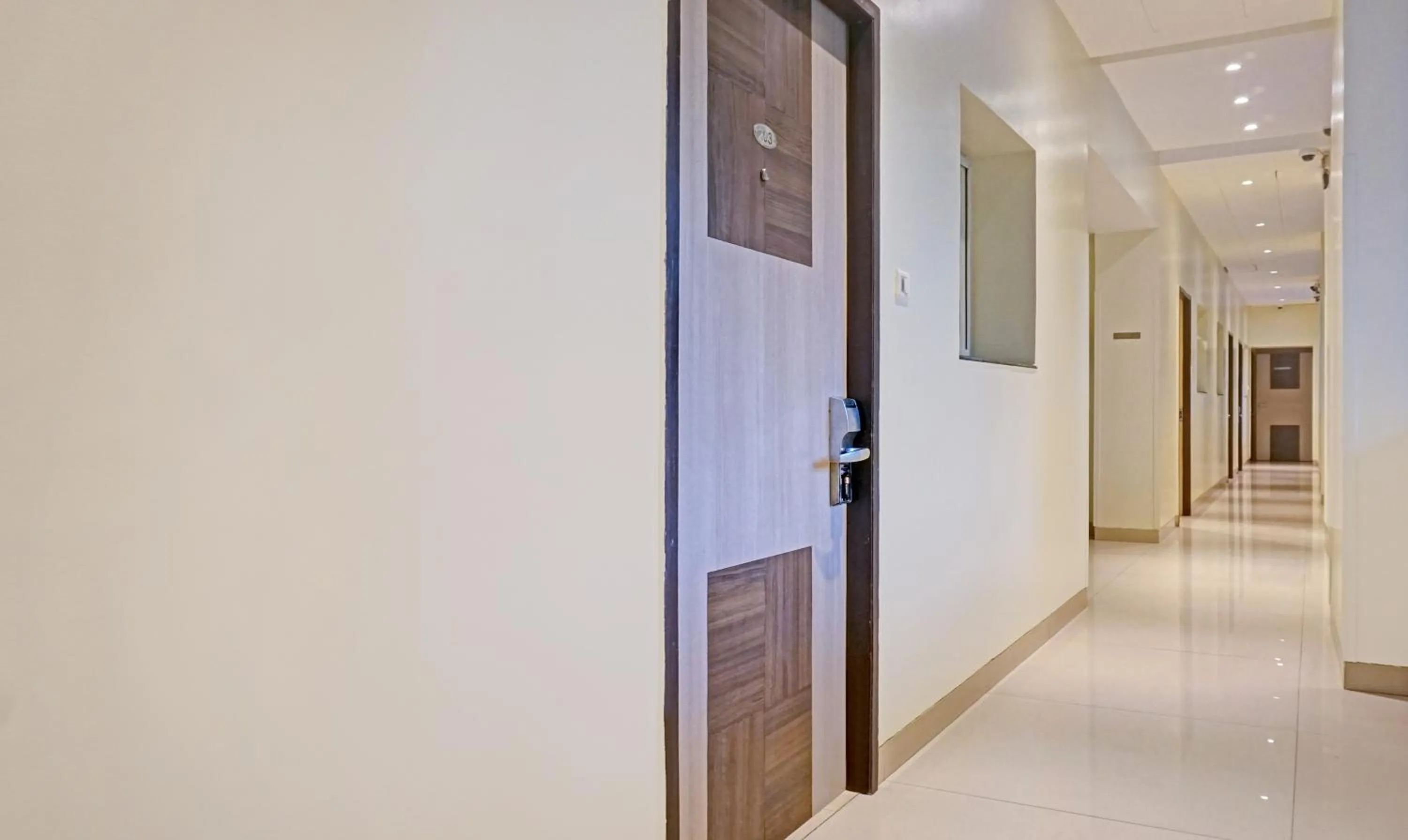 Hotel Madhav International Pune Railway Station