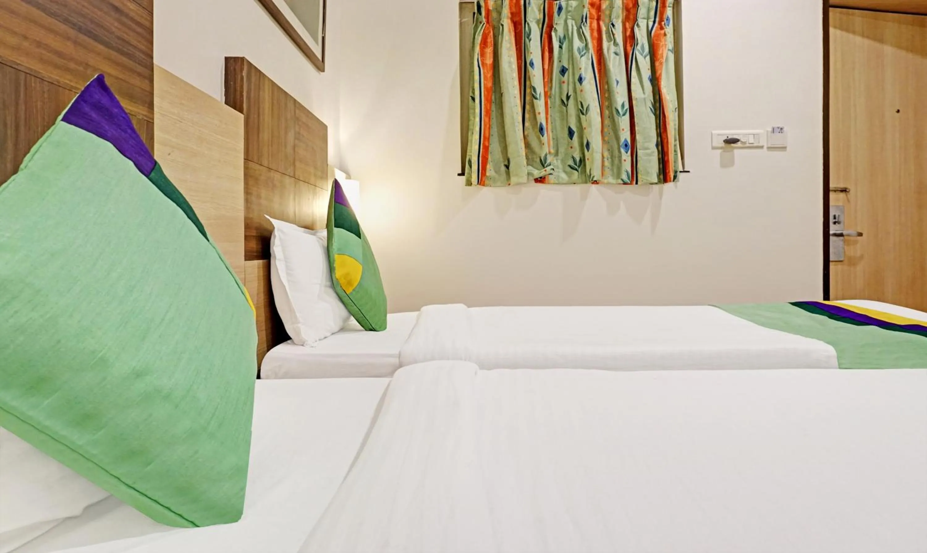 Bed in Hotel Madhav International Pune Railway Station