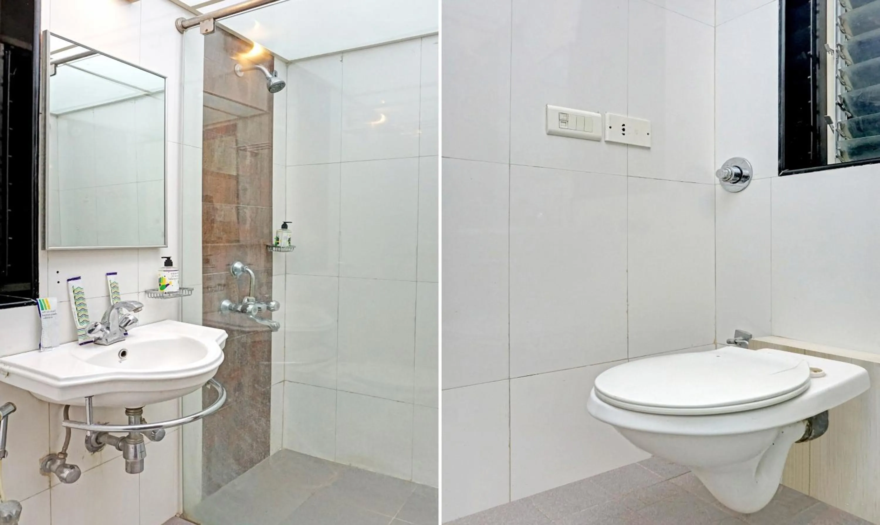 Bathroom in Hotel Madhav International Pune Railway Station