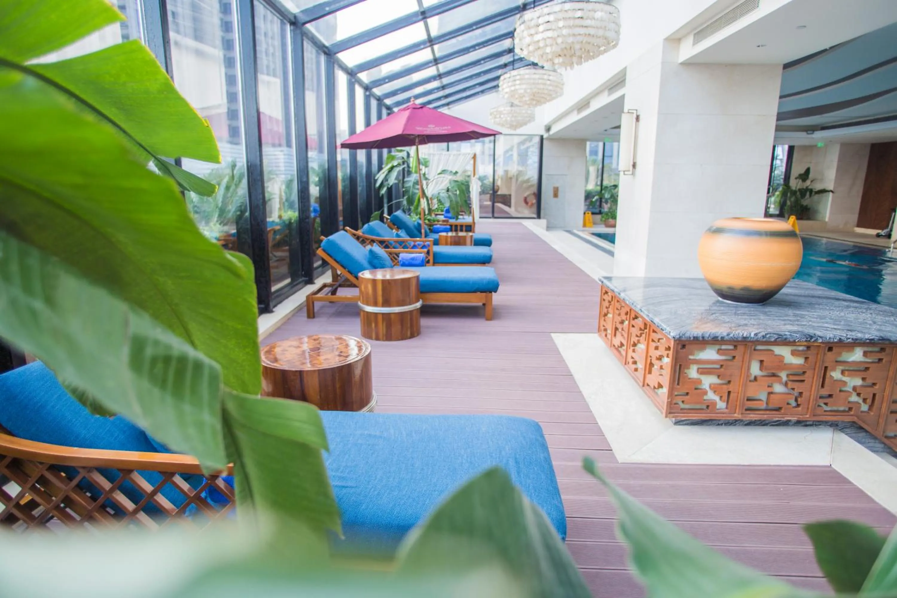 Swimming pool in Wanda Vista Quanzhou