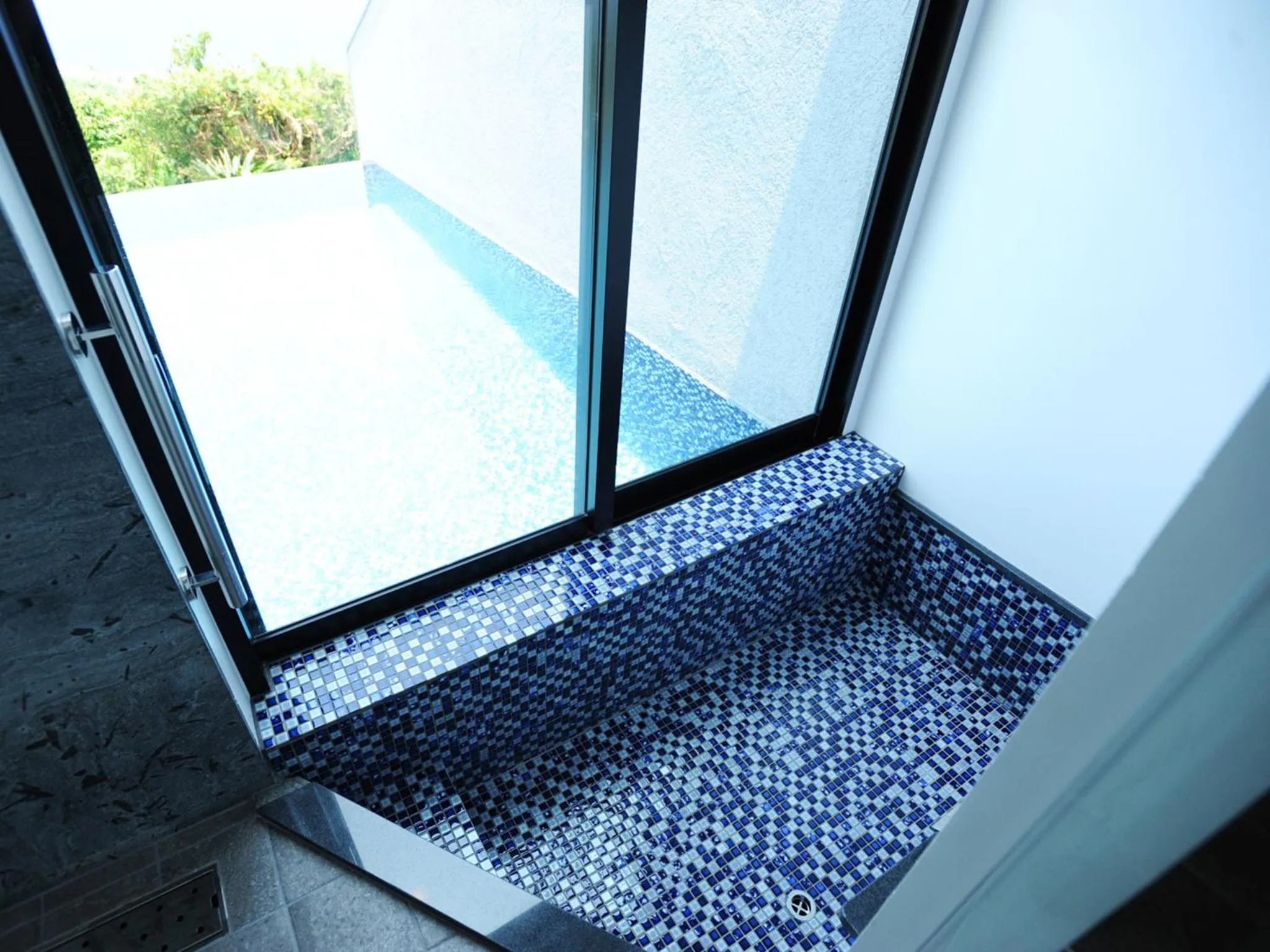 Bathroom in Hanalee Villa Kouri