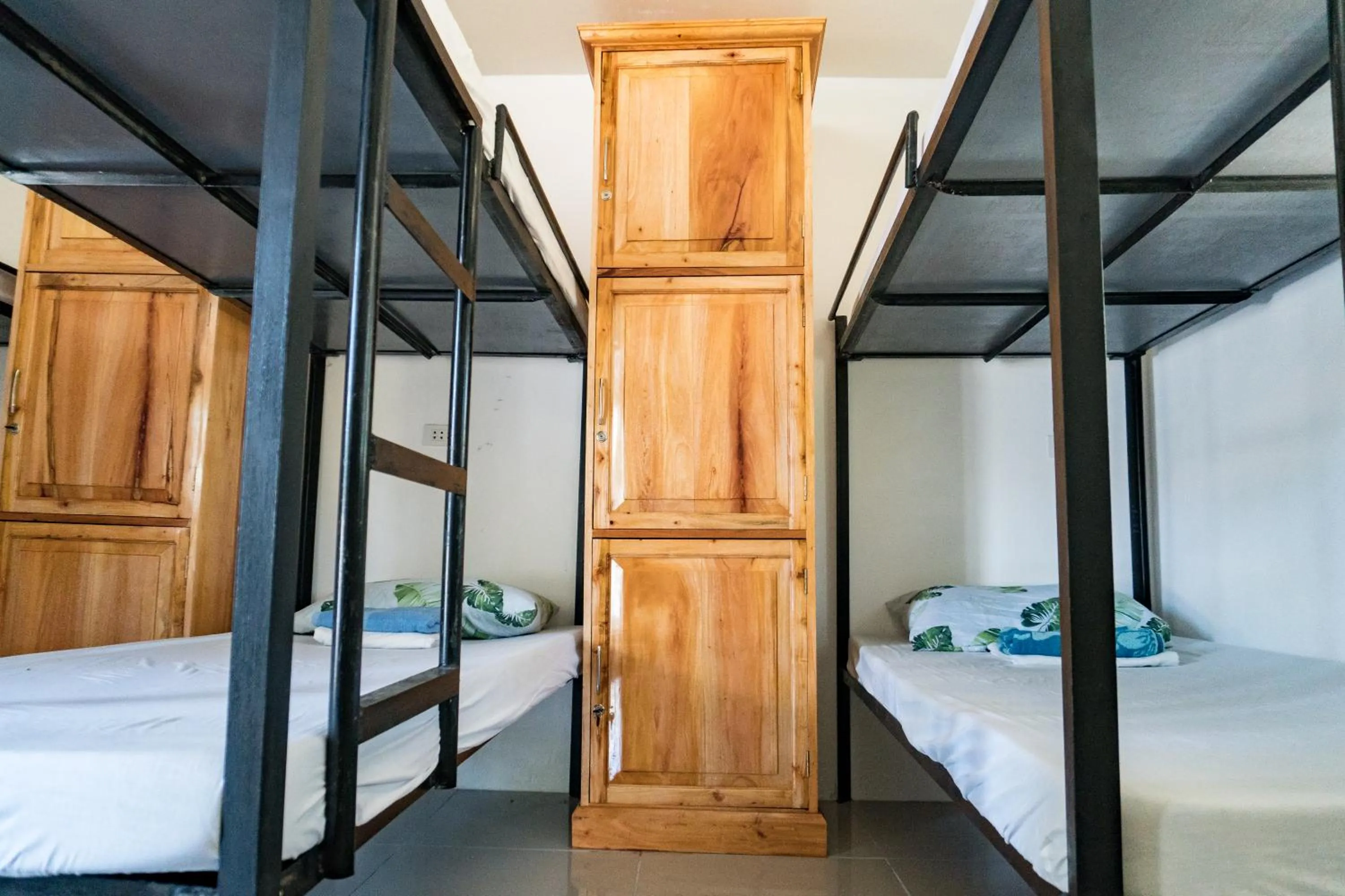 Bed in Island Girl Bed and Breakfast