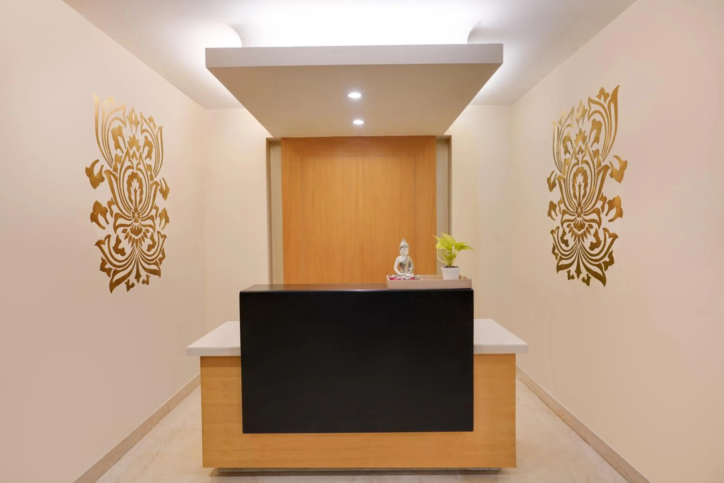 Lemon Tree Premier, Delhi Airport