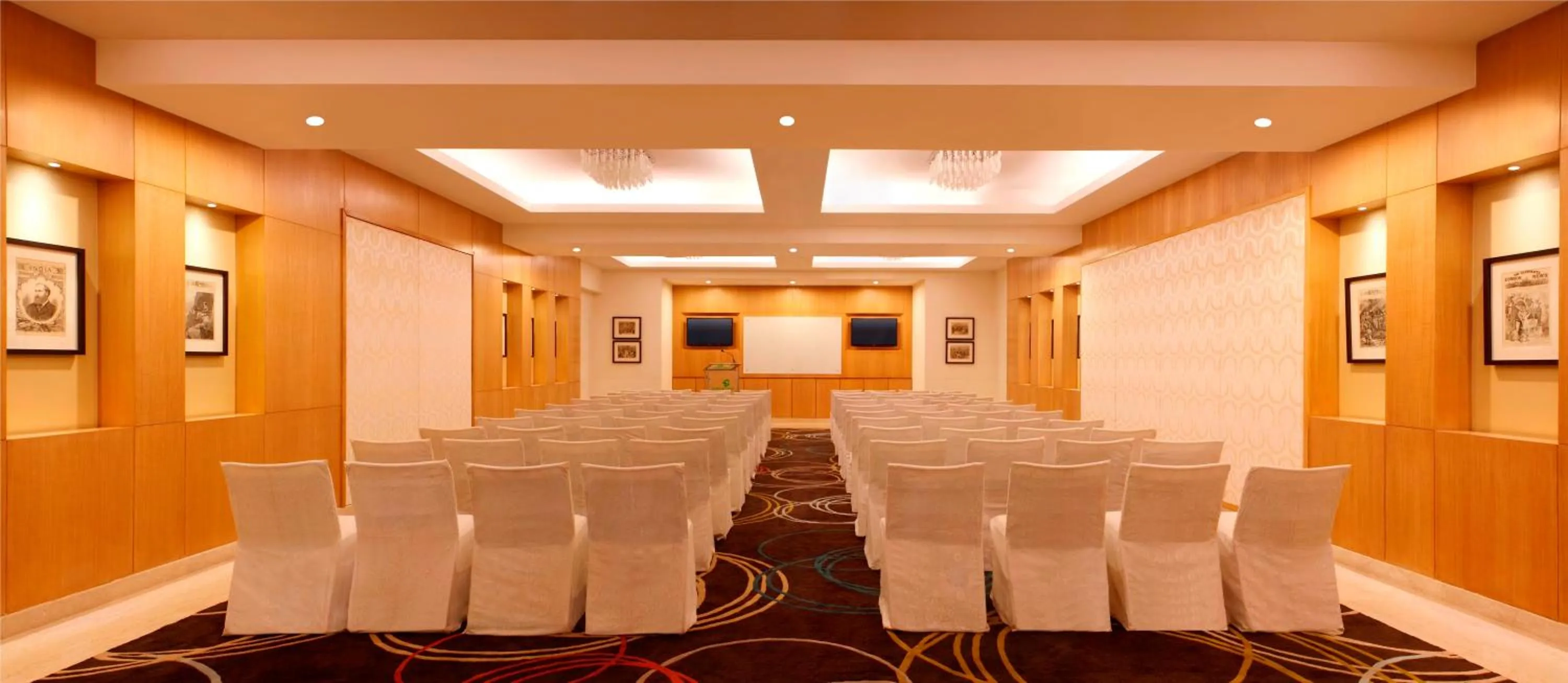 Banquet/Function facilities in Lemon Tree Premier, Delhi Airport