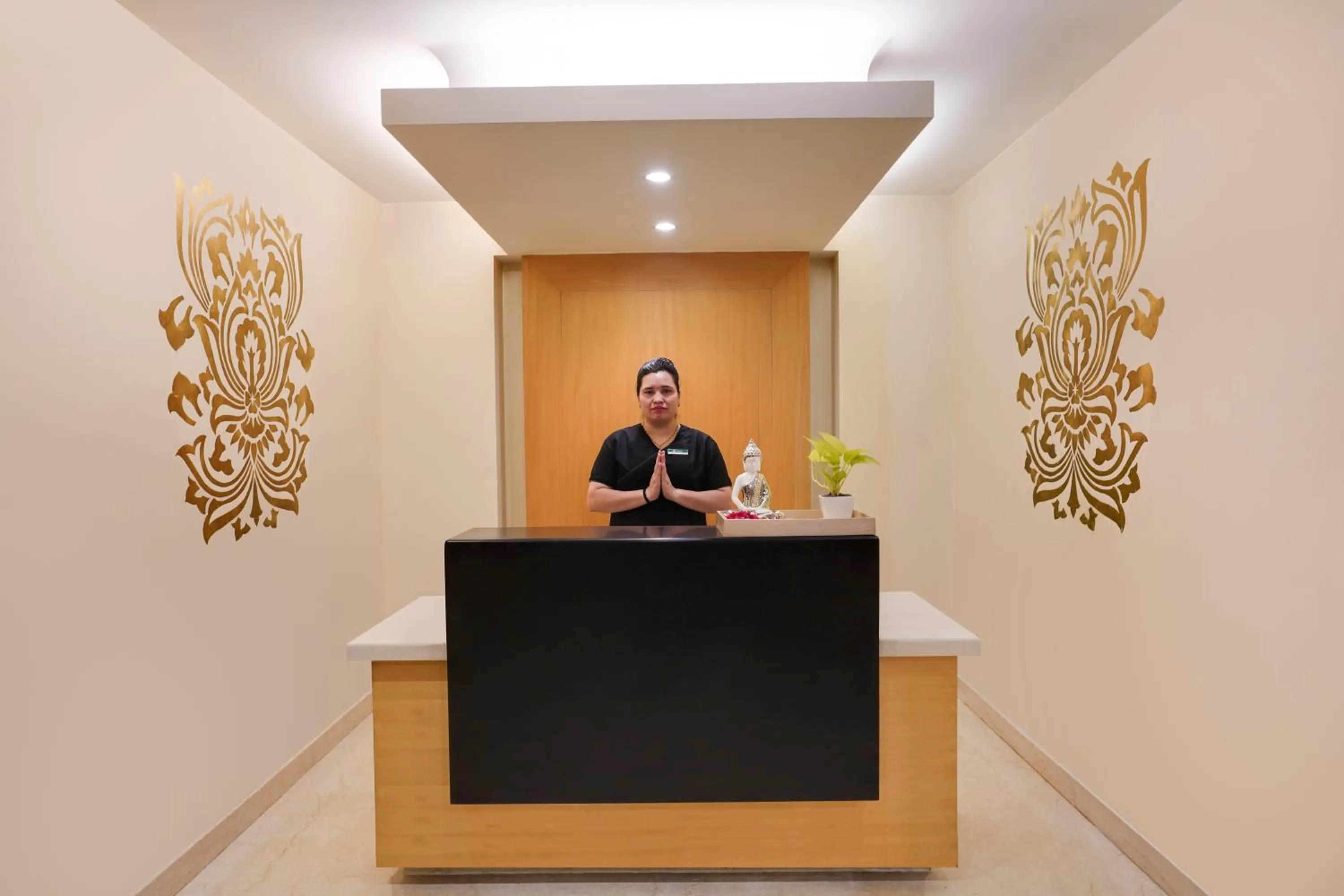 Spa and wellness centre/facilities in Lemon Tree Premier, Delhi Airport