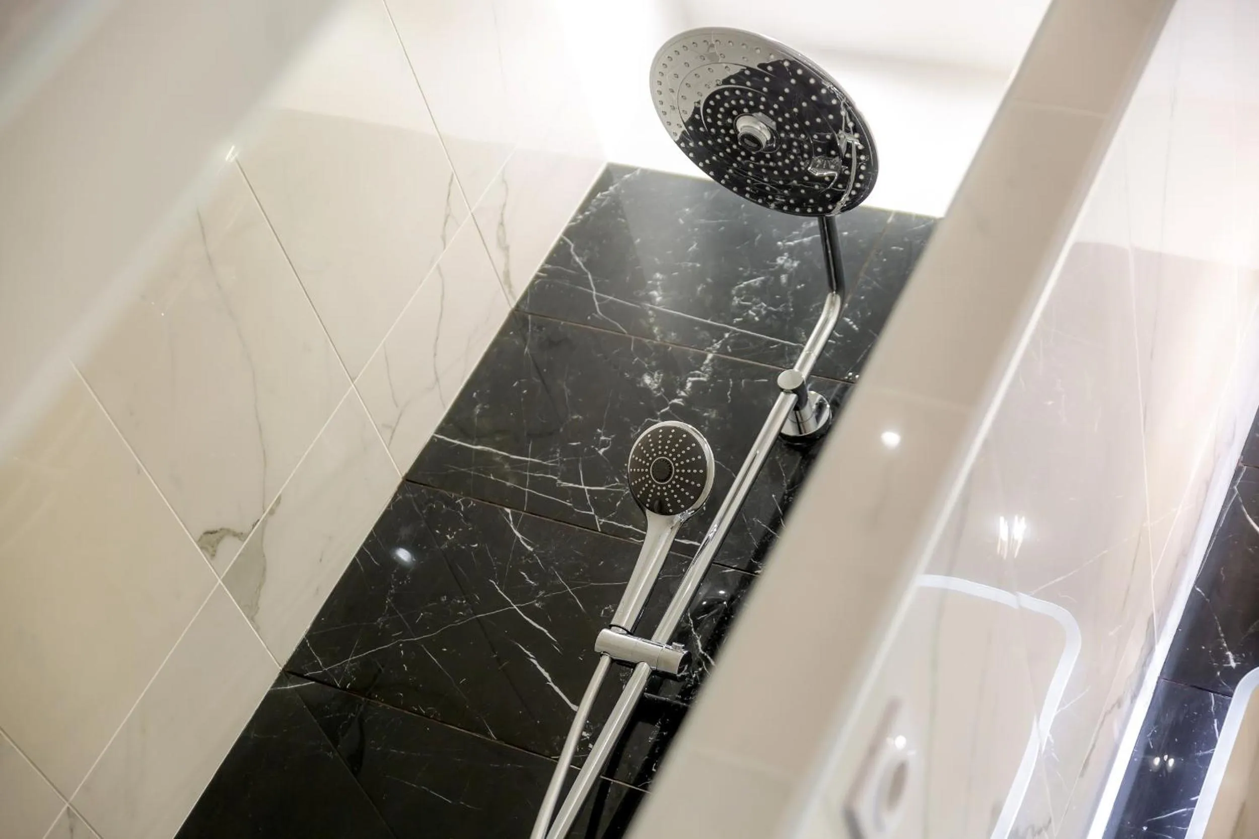 Bathroom in Les appartements chics du Vieux-Port