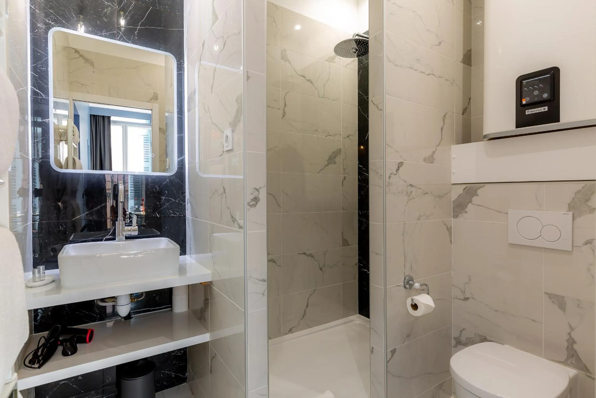 Bathroom in Les appartements chics du Vieux-Port