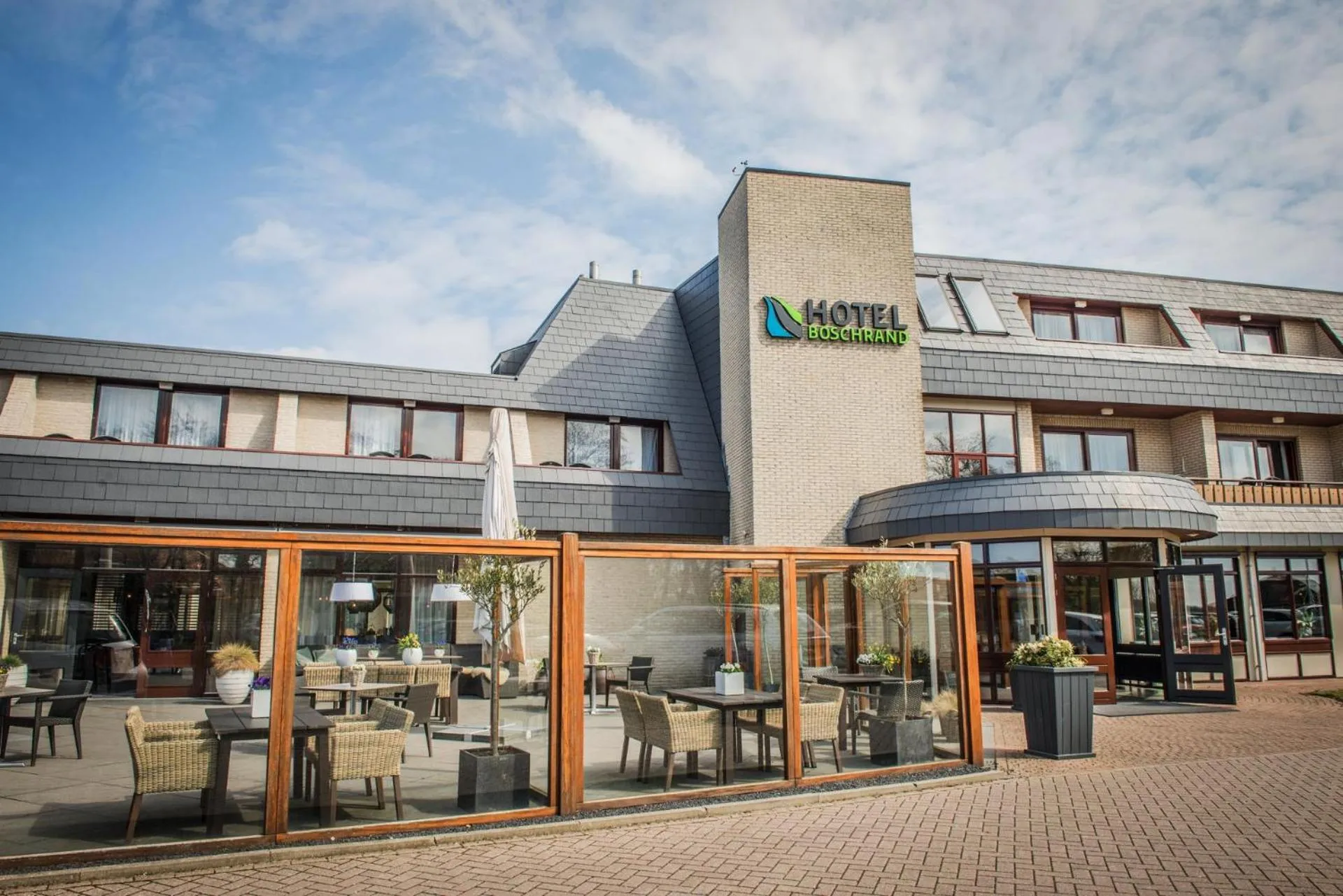 Property building in Hotel Boschrand