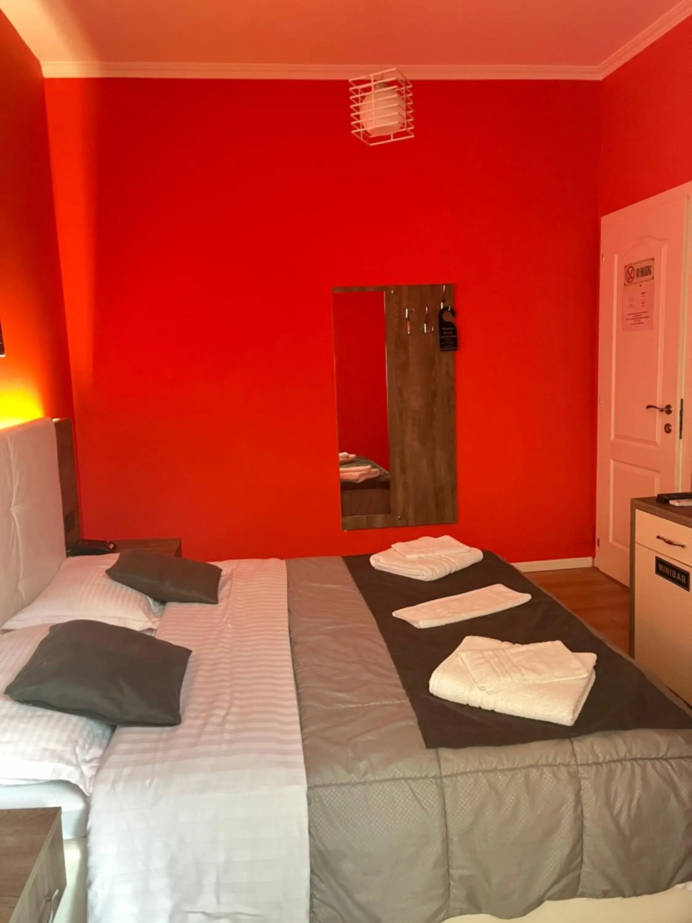 Budget Double Room in MARION HOTEL Budget Double Room in MARION HOTEL