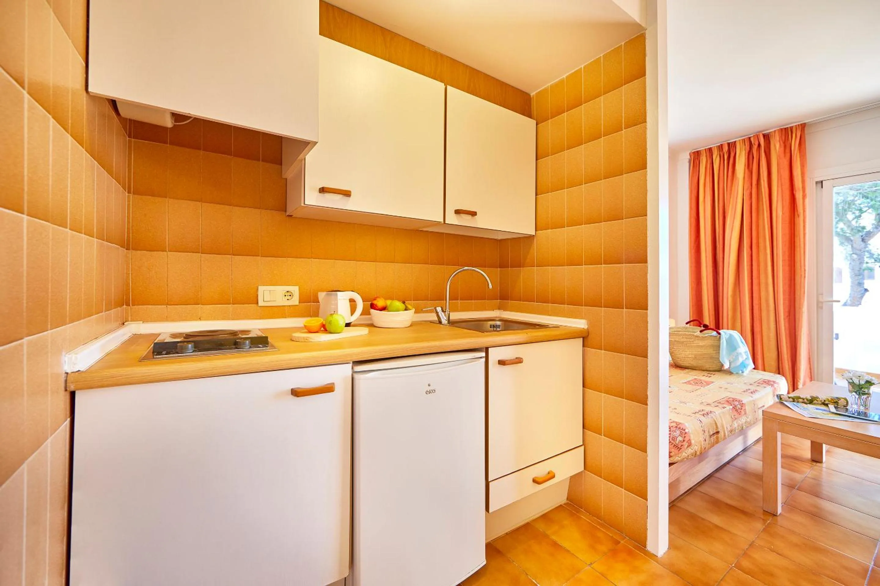 Kitchen or kitchenette in Gavimar Ariel Chico Hotel and Apartments
