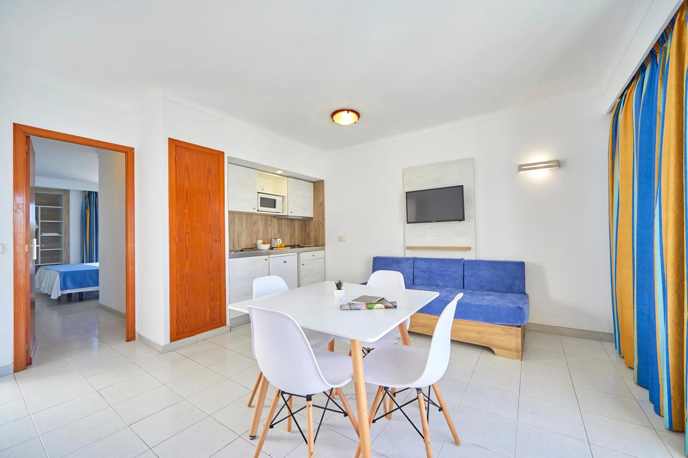 Dining area in Gavimar Ariel Chico Hotel and Apartments