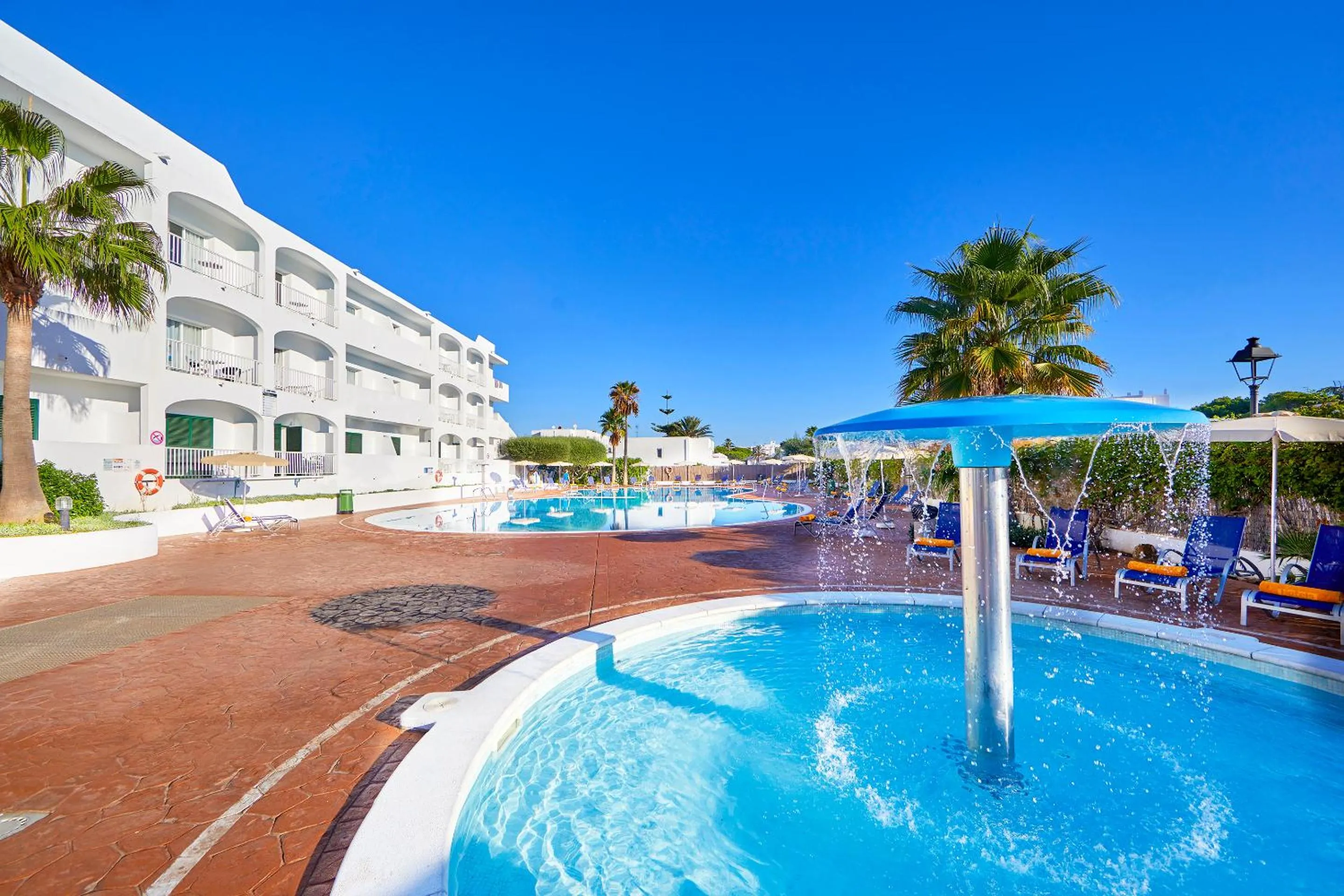 Property building in Gavimar Ariel Chico Hotel and Apartments