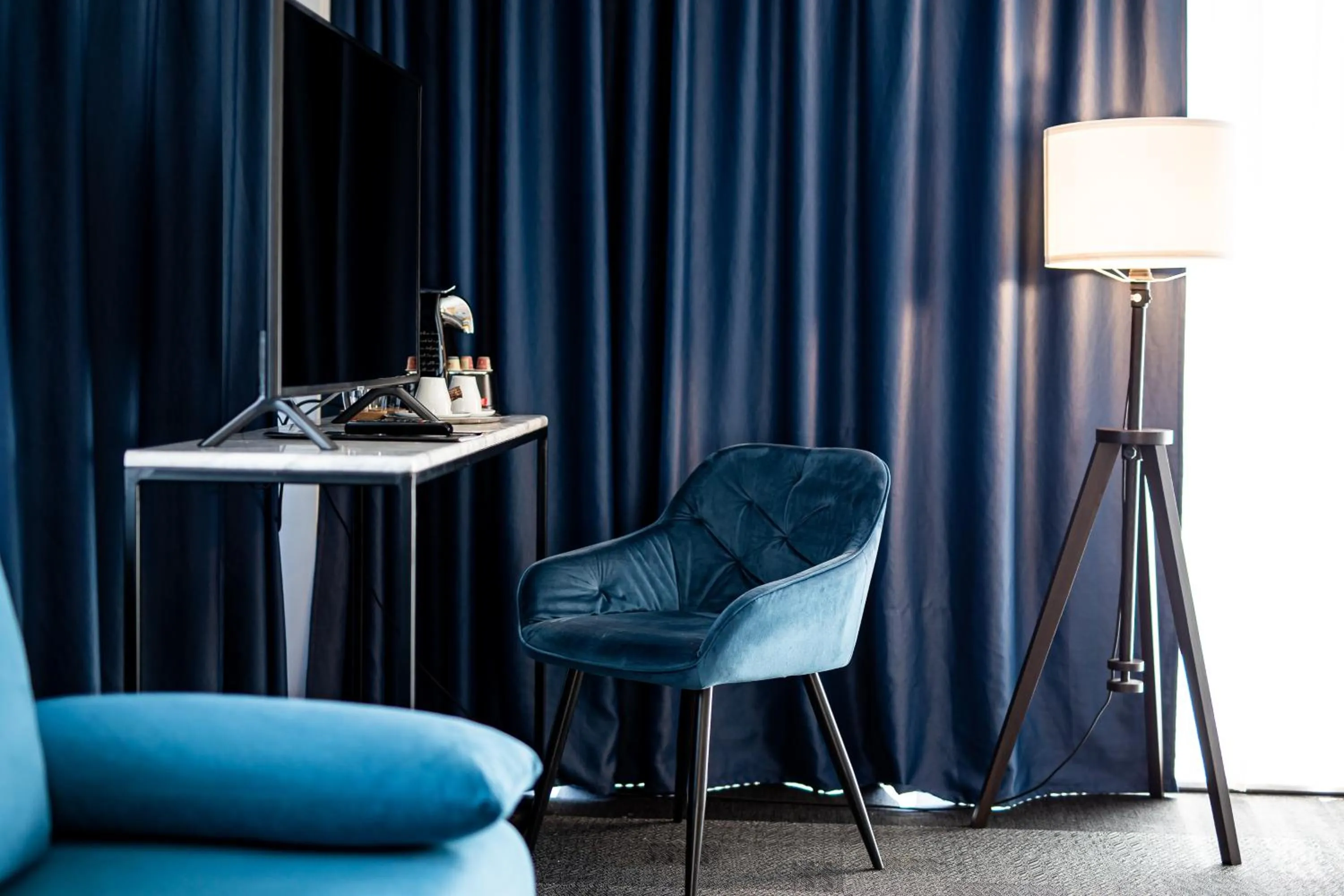 Seating area in Union Plaza Hotel