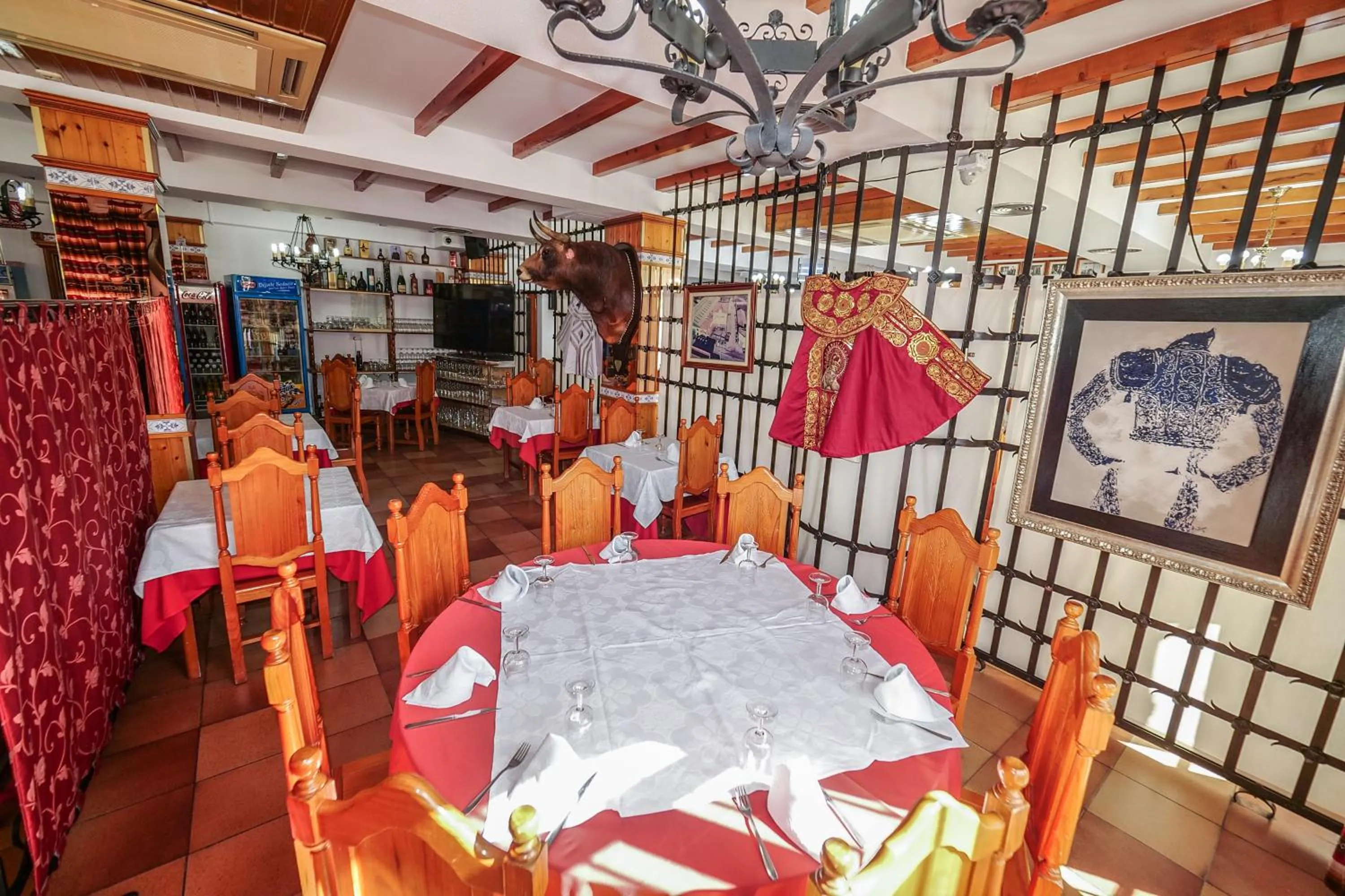 Restaurant/places to eat in Hotel Flor de la Mancha