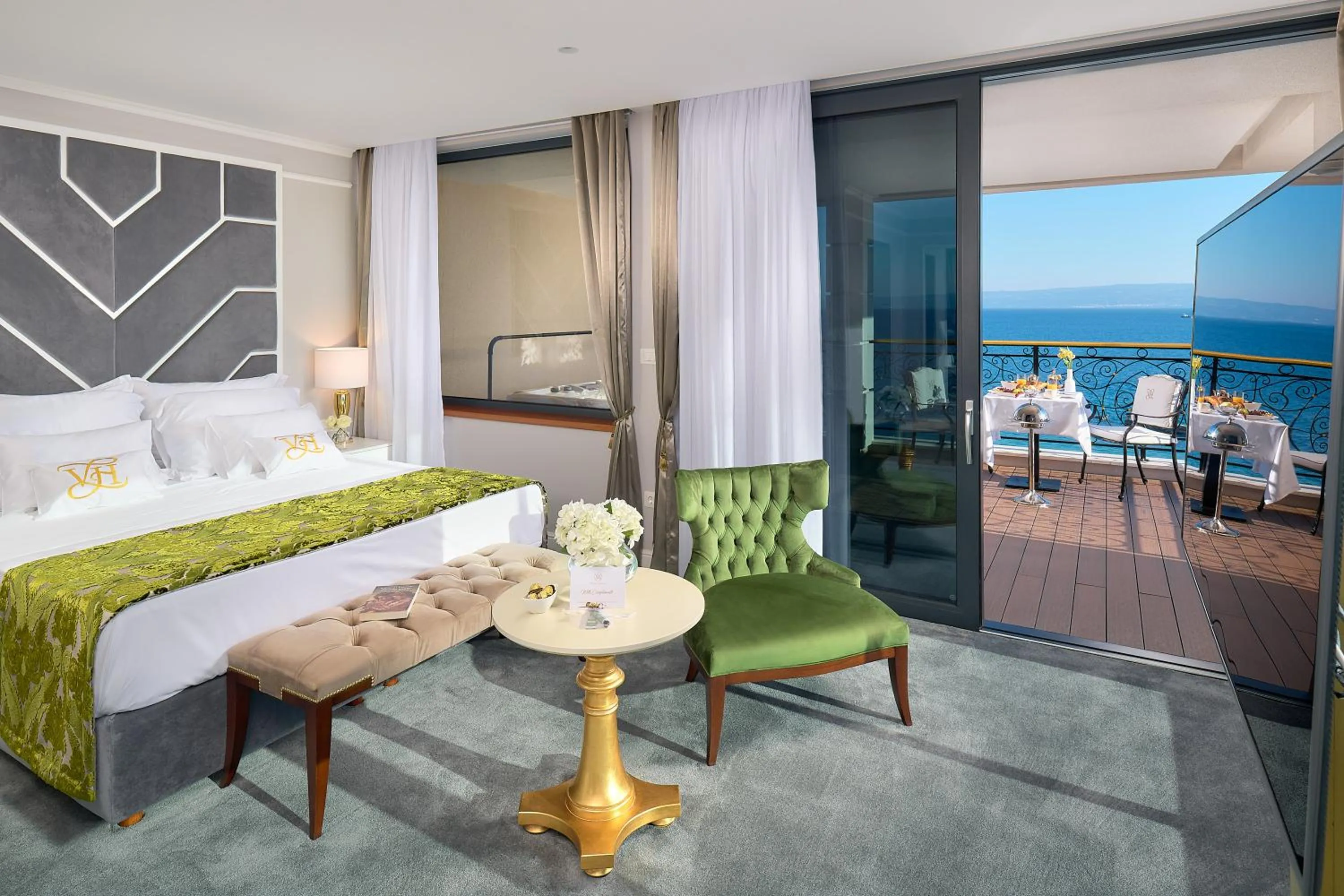 Patio in Hotel Villa Harmony