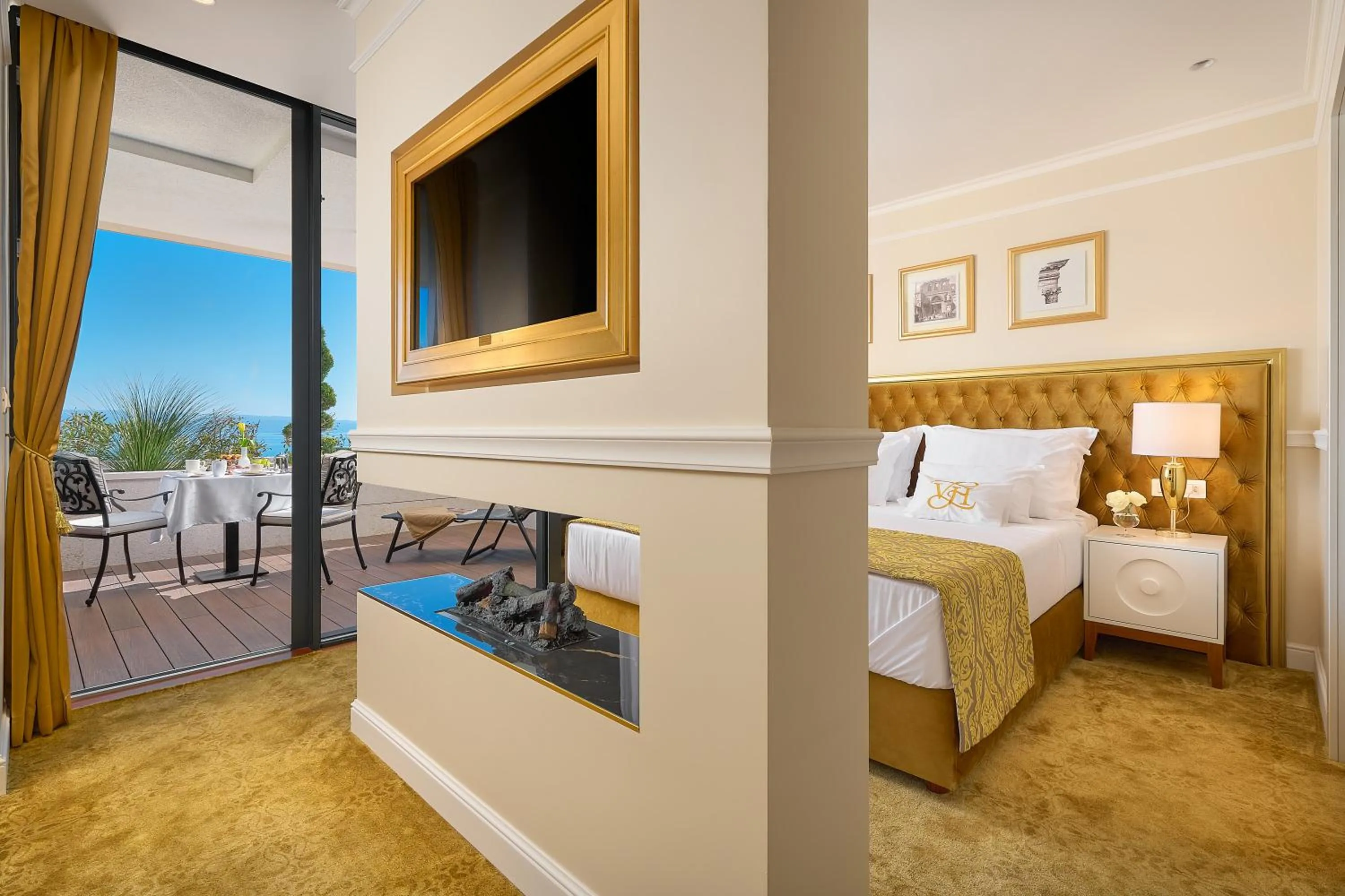 Patio in Hotel Villa Harmony