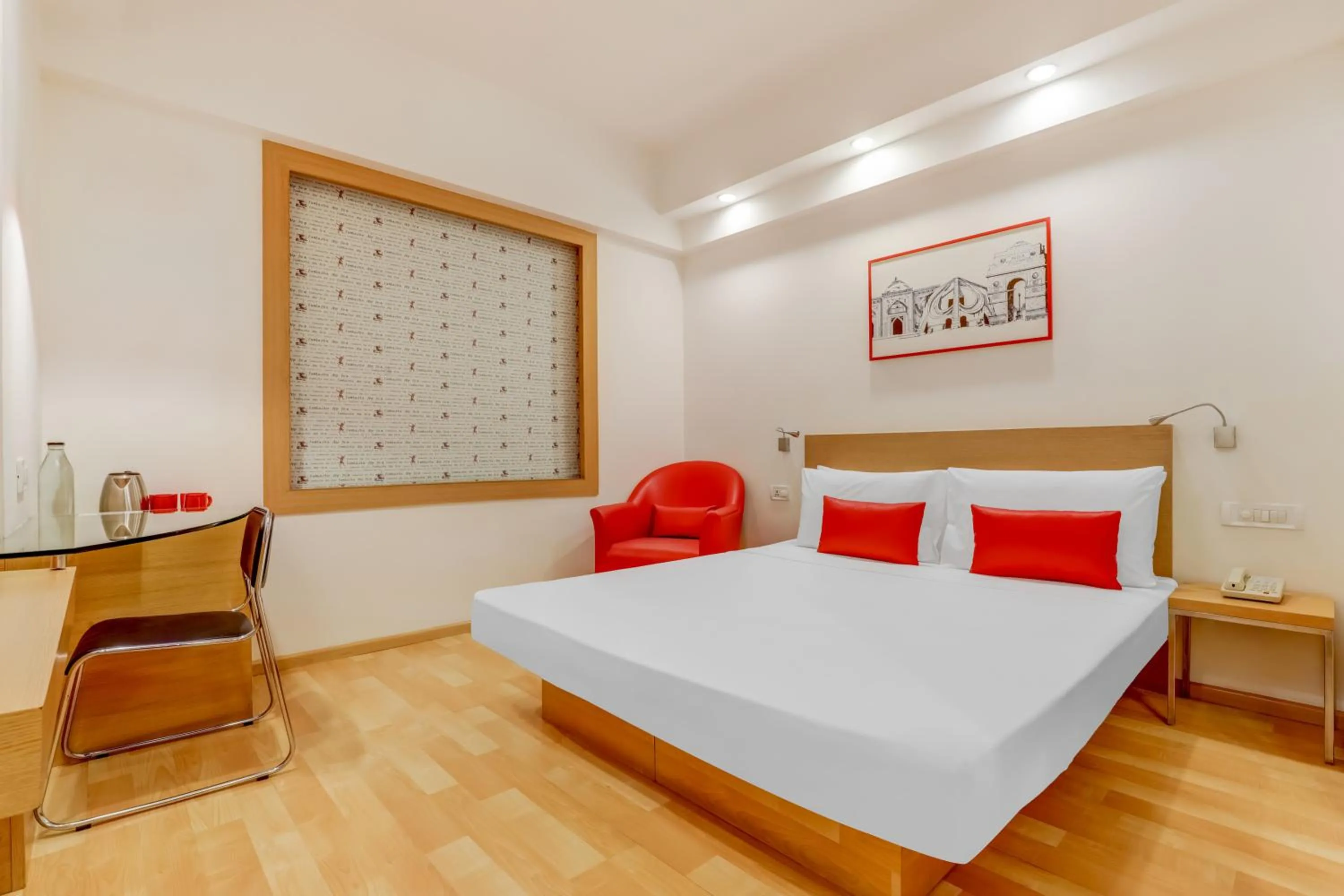 Bed in Red Fox by Lemon Tree Hotels, Delhi Airport