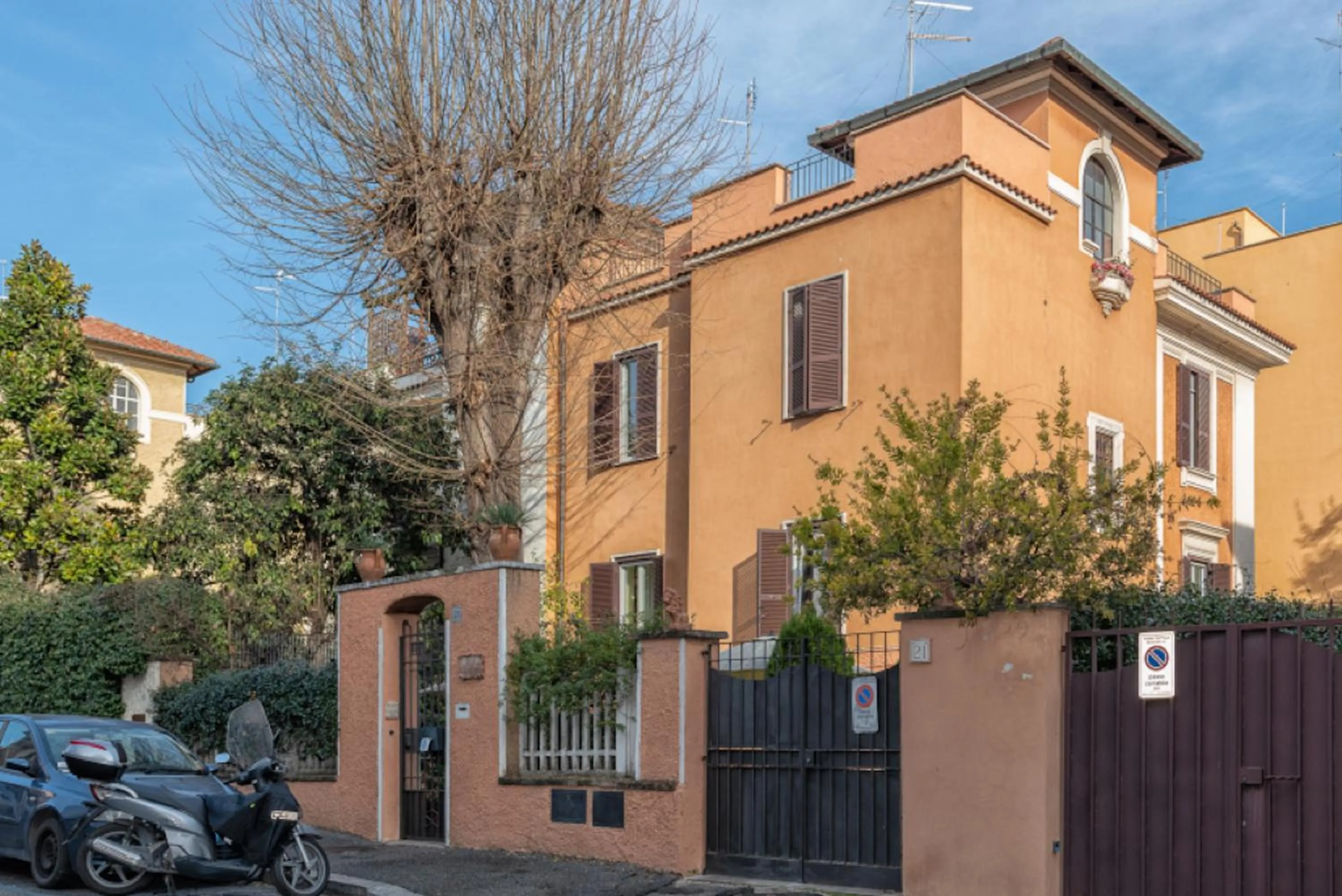 Property building in A Vinicius et Mita