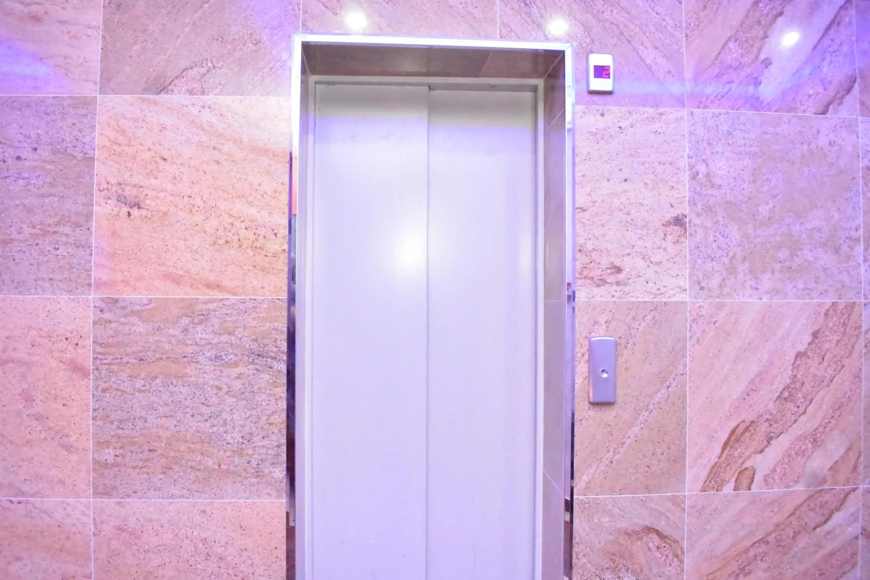 elevator in Qualibest Grand Hotels