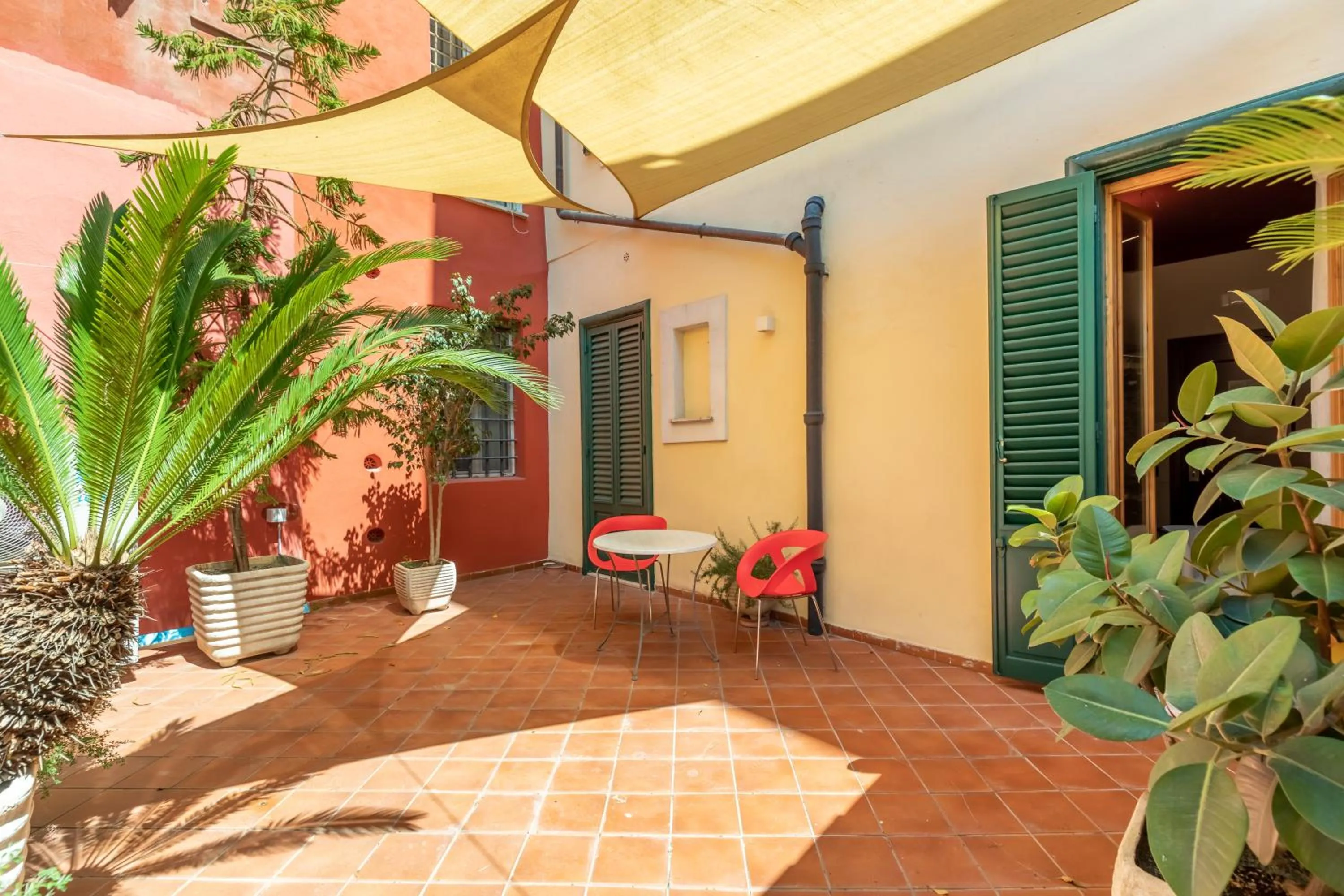 Patio in Hotel La Rovere