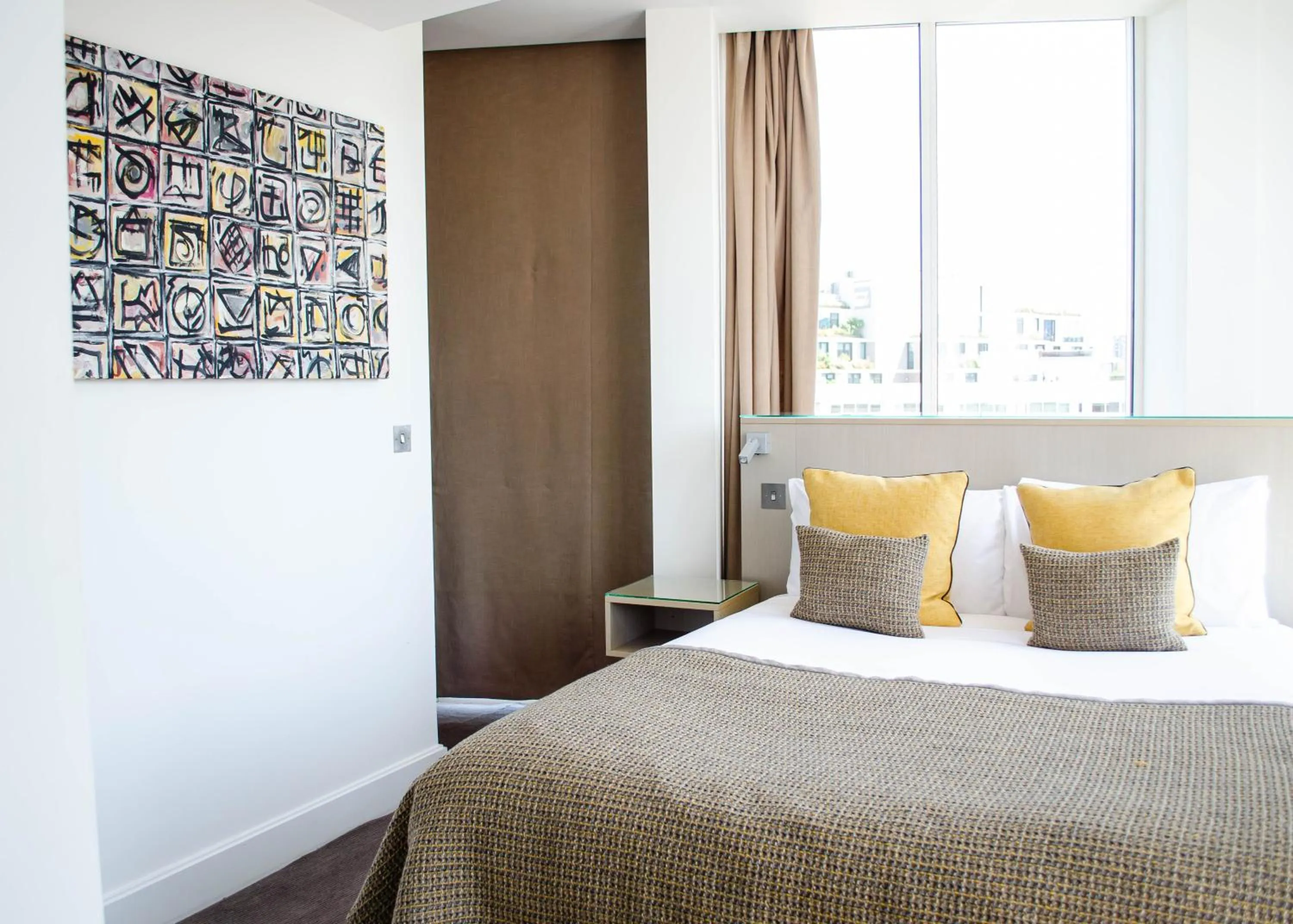 Bedroom, Bed in The Rosebery by Supercity Aparthotels