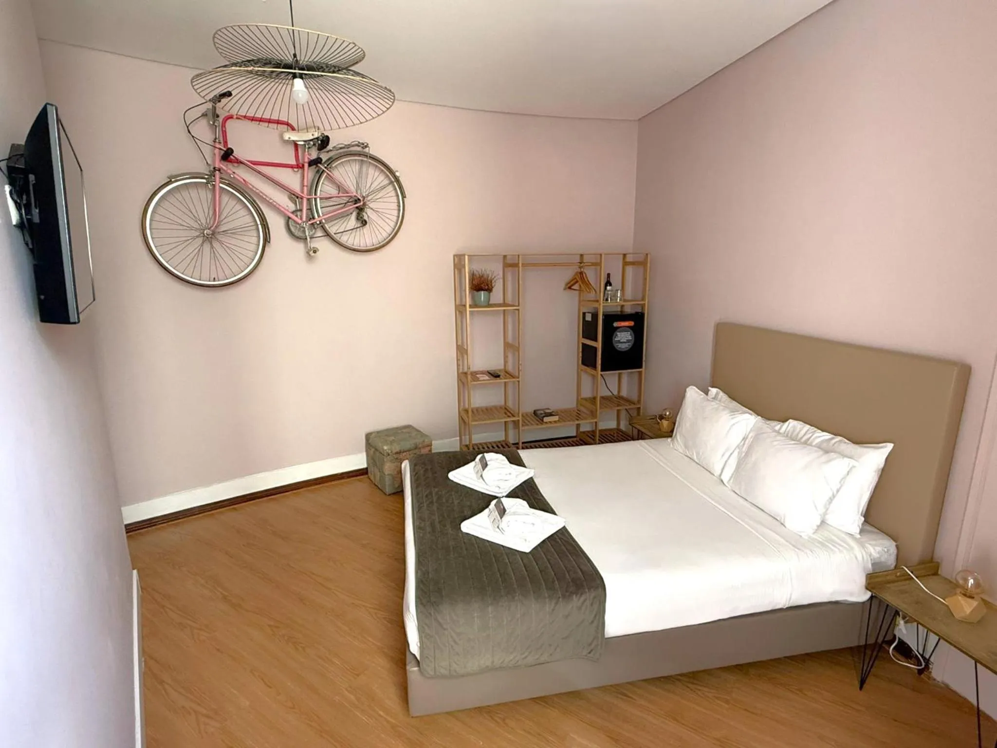 Bed in Sunset Destination Hostel