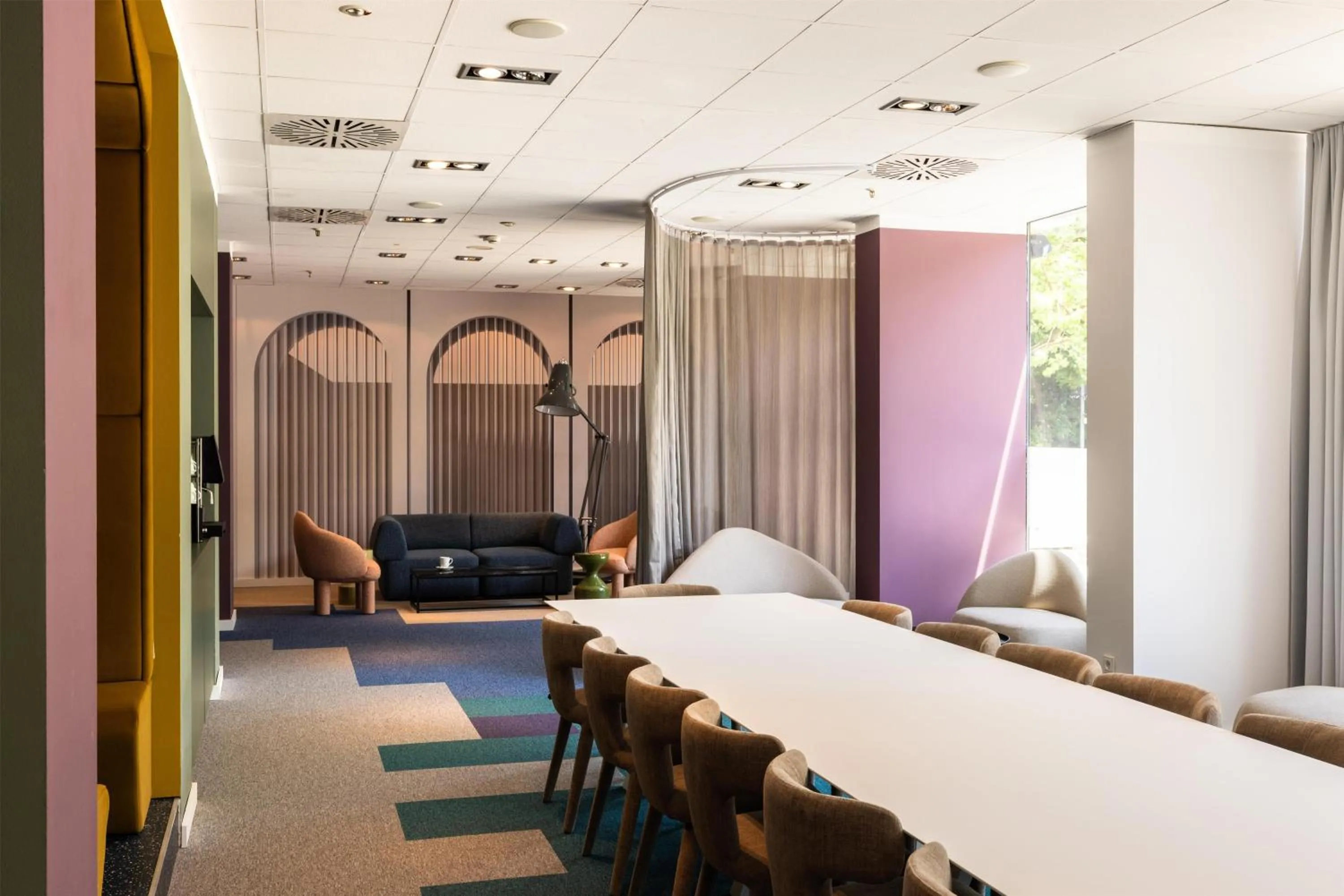 Meeting/conference room in The Rilano Hotel München