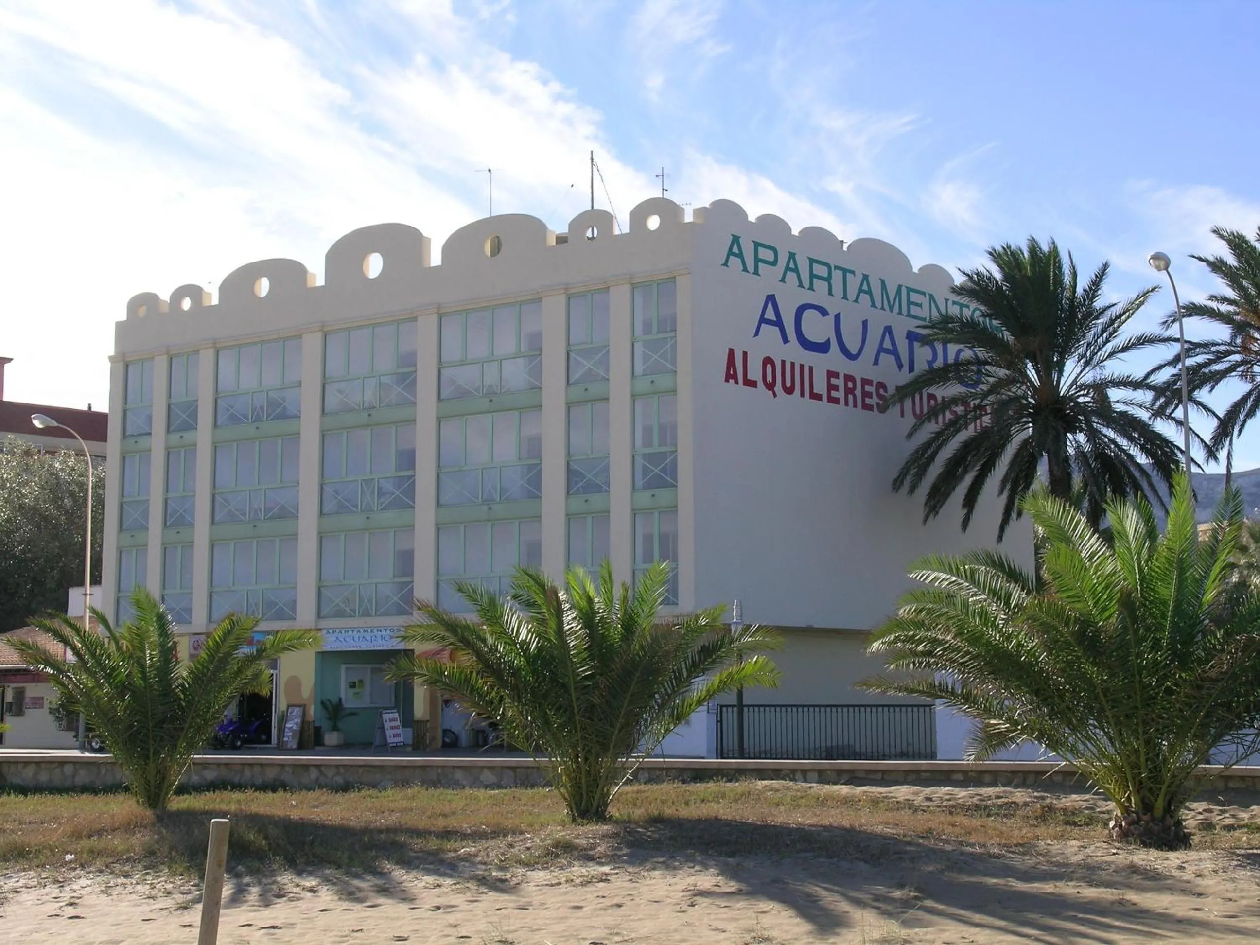 Facade/entrance in Apartamentos Acuario