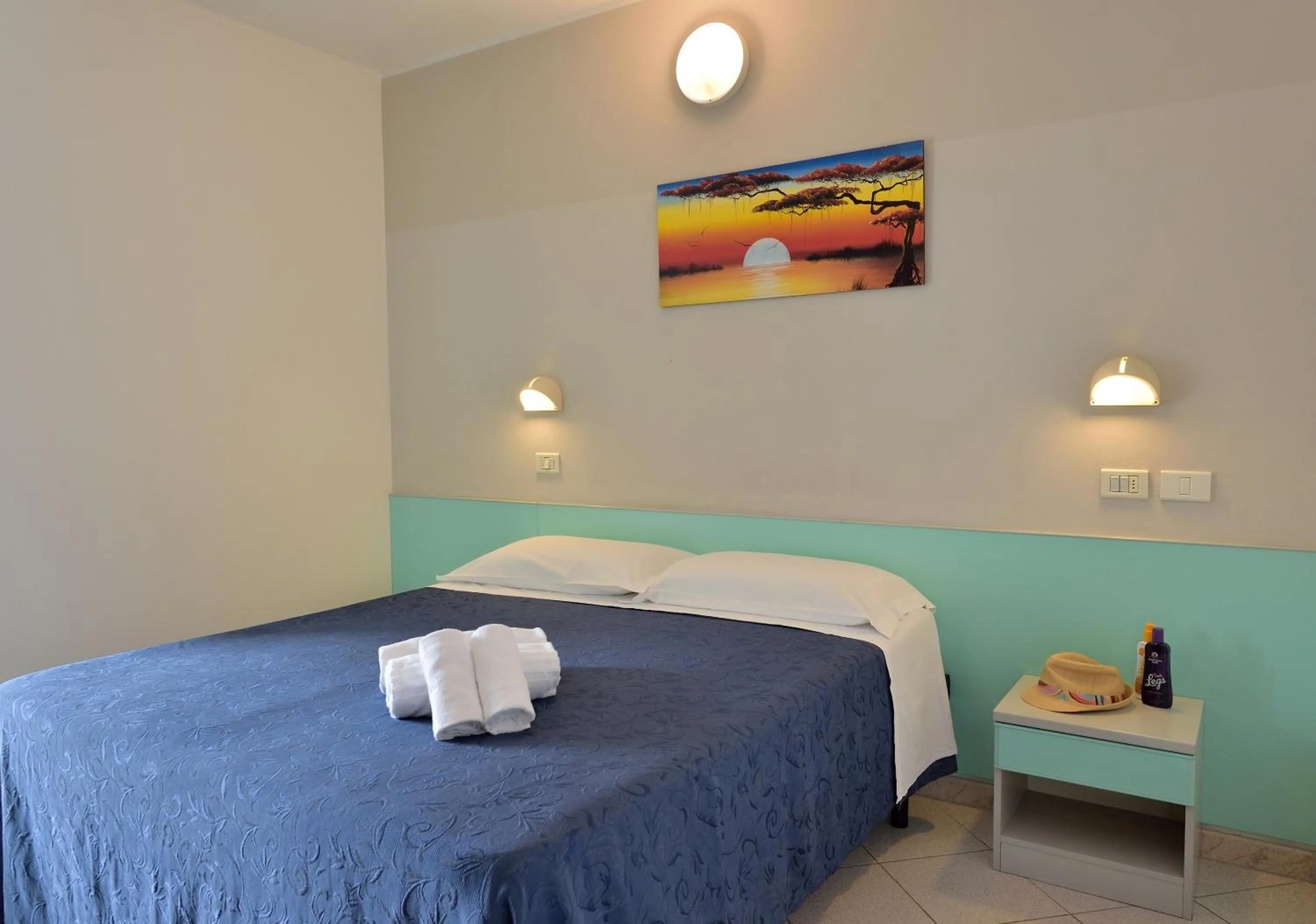 Bed in Hotel Oltremar B&B