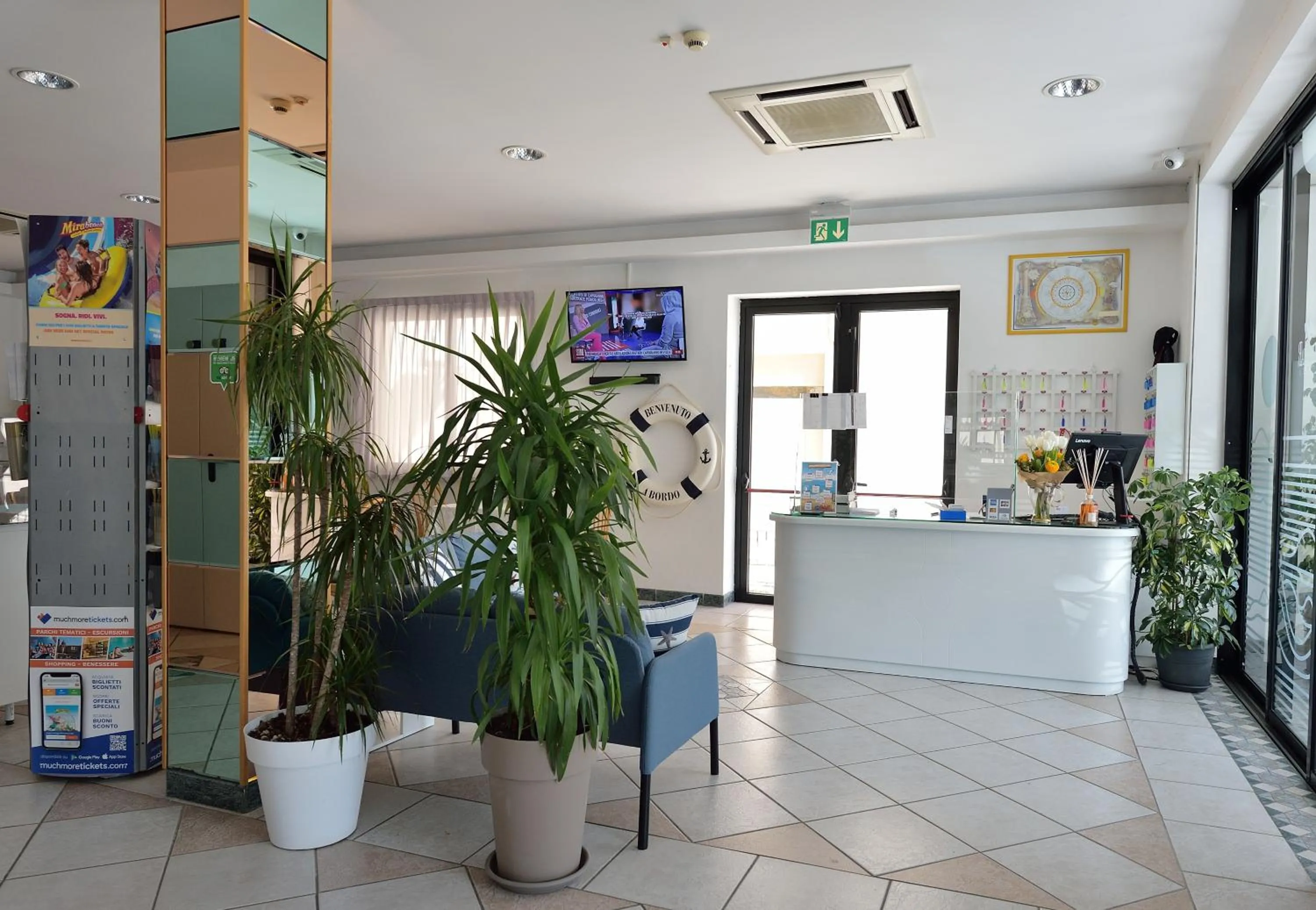 TV and multimedia in Hotel Oltremar B&B