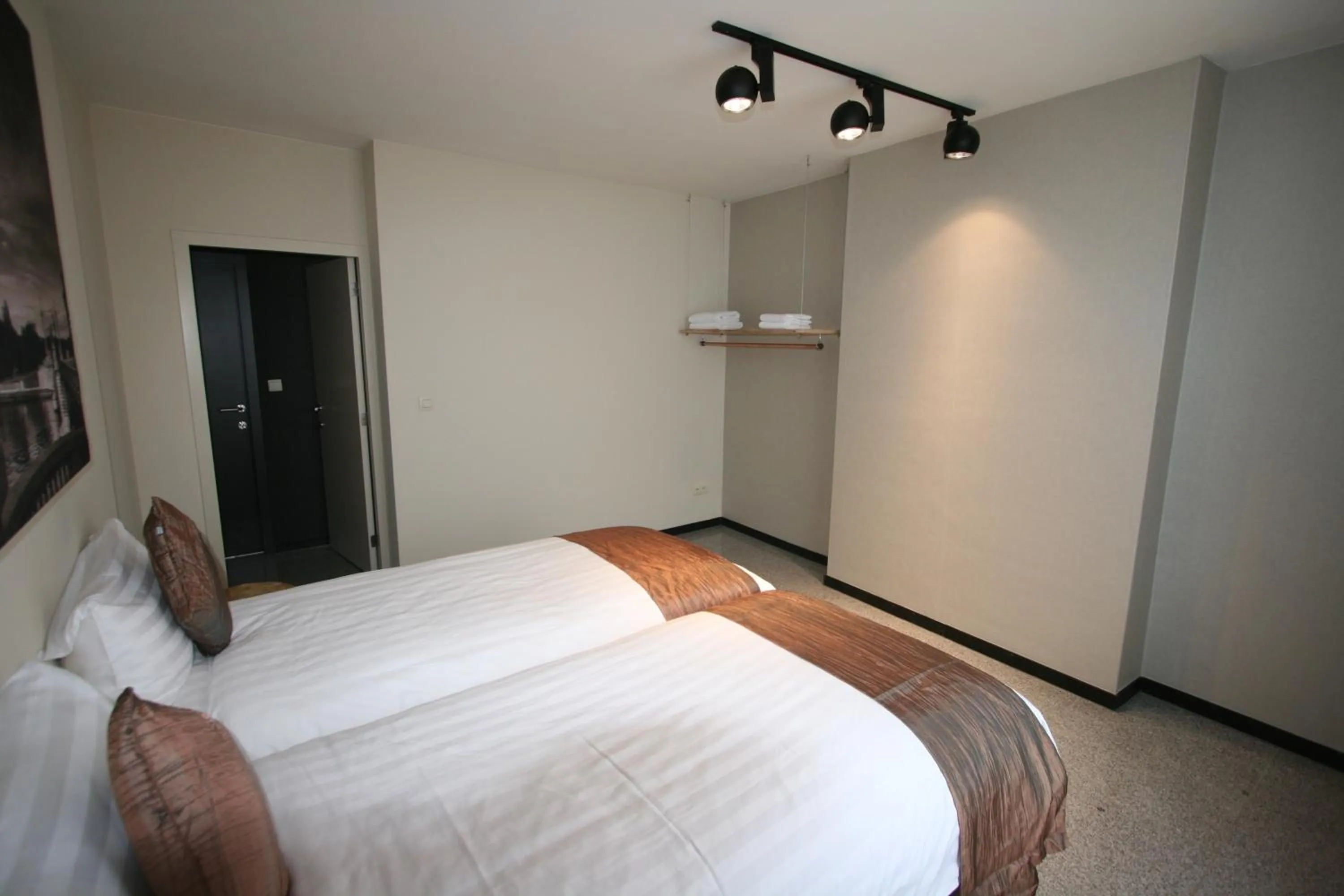 Bed in Amosa Liège City Centre Apart Regence 17