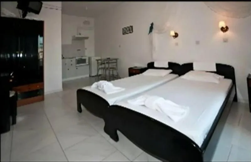 Bed in Azolimnos Bay