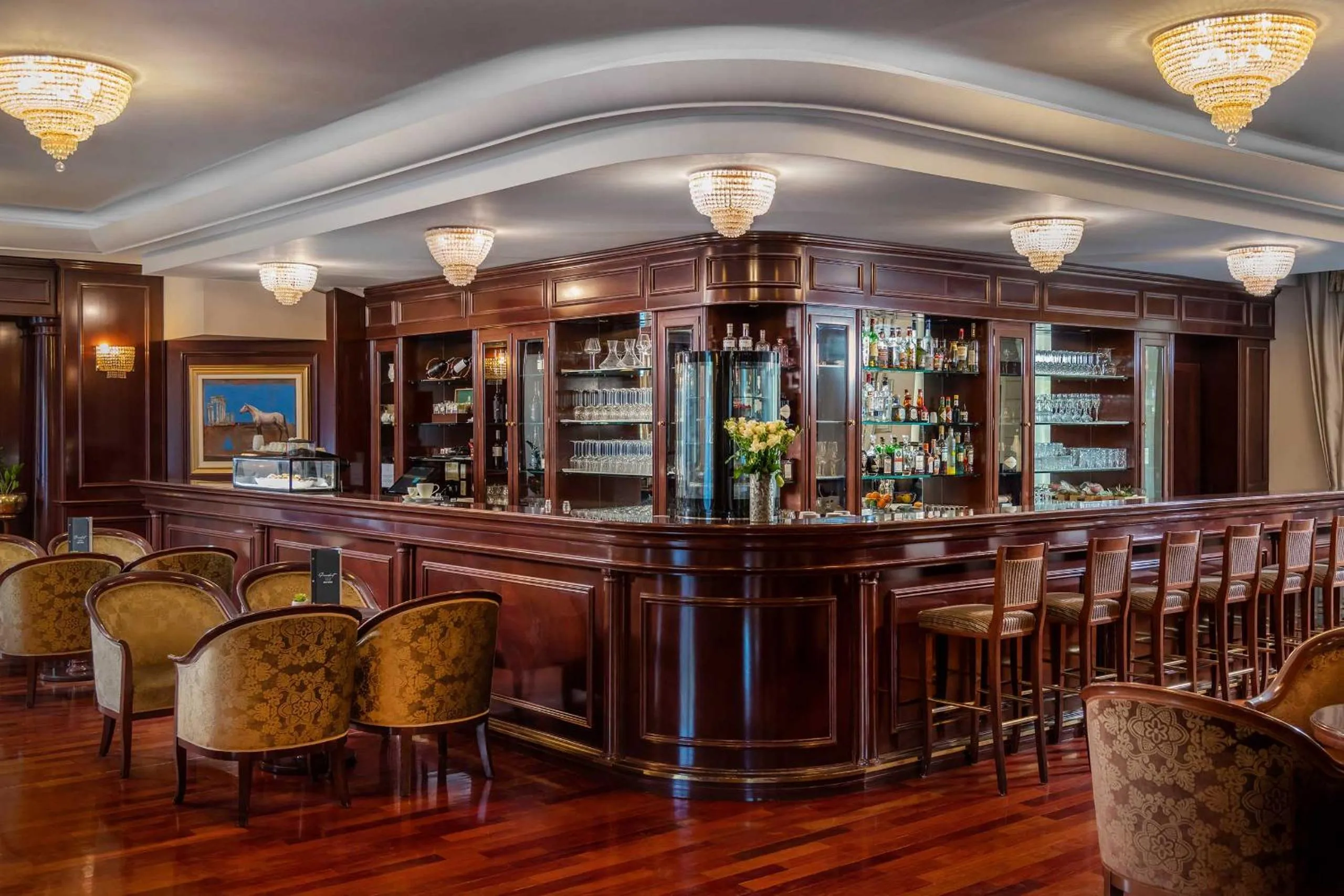 Restaurant/places to eat in Hotel President Solin