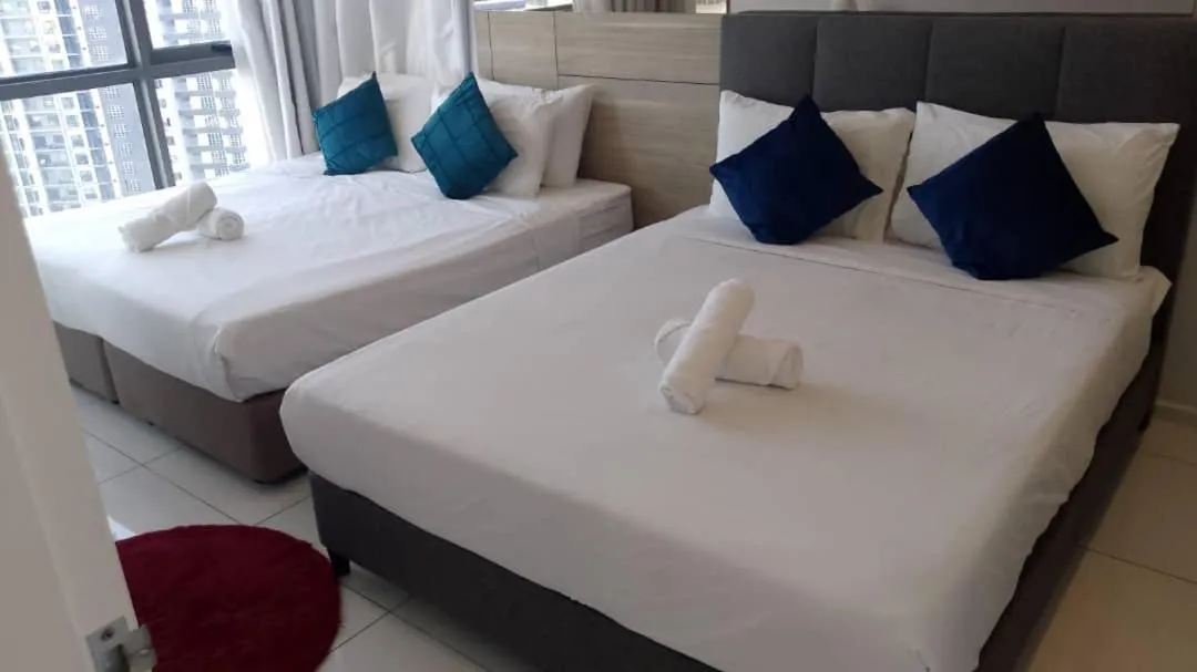 Deluxe One-Bedroom Apartment in The Robertson Bukit Bintang by Wowhome