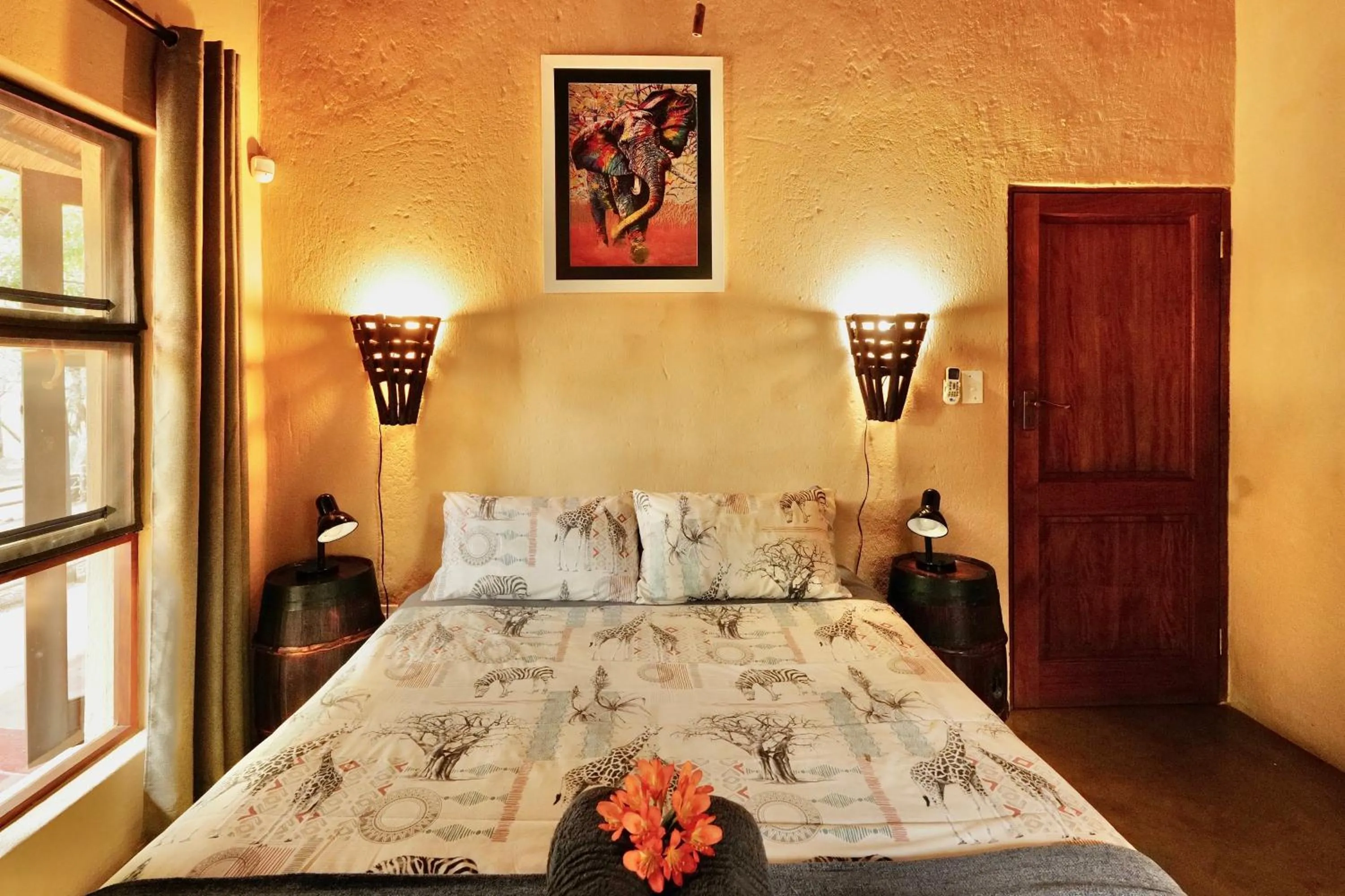 Bedroom, Bed in Hyenas Call