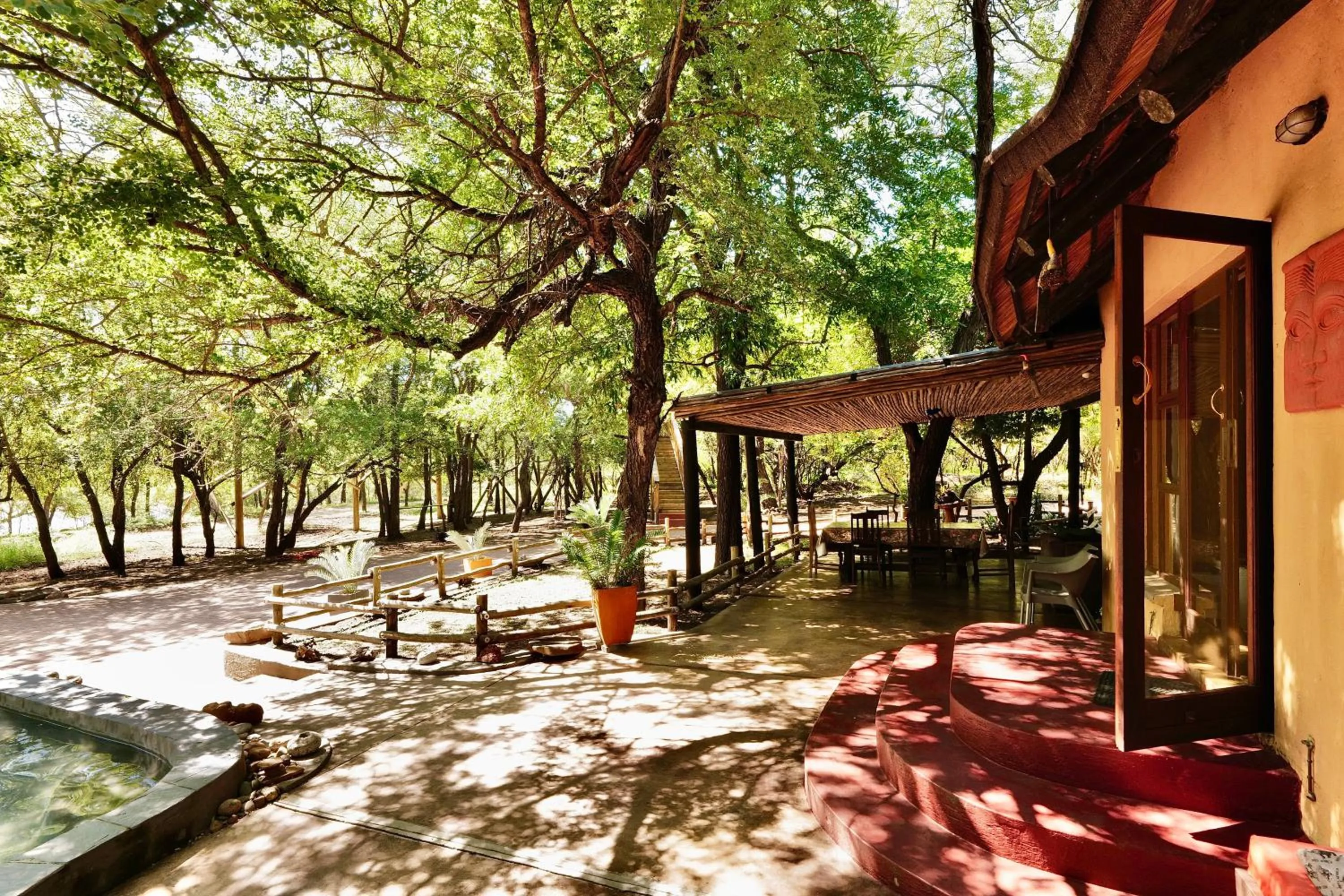 Property building in Hyenas Call