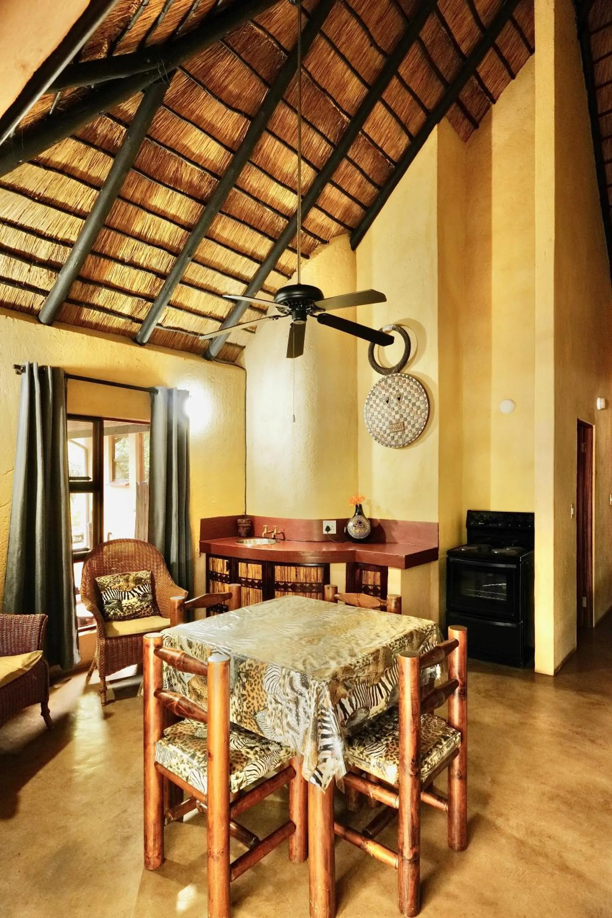 kitchen in Hyenas Call