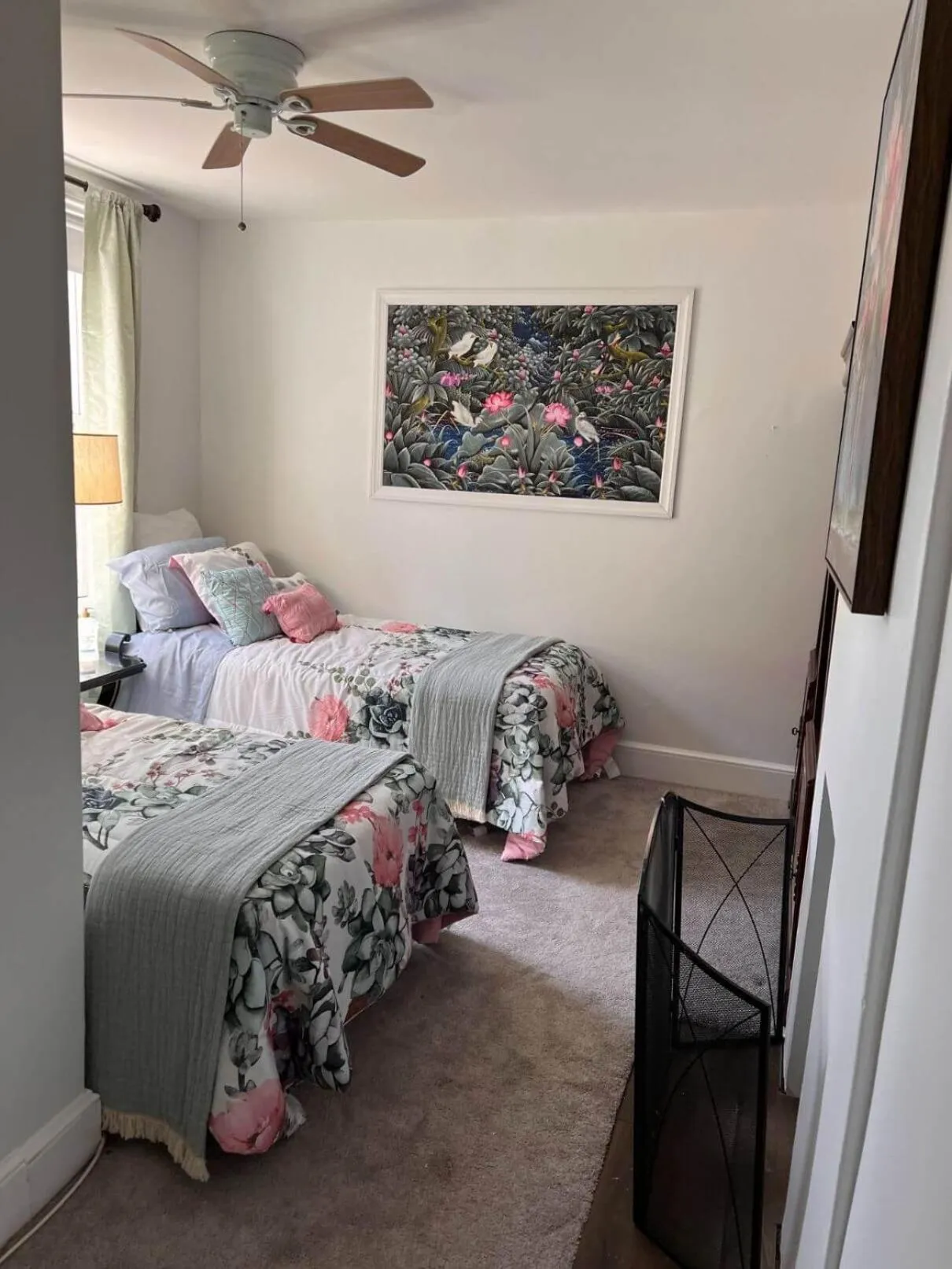 Bedroom, Bed in The Lily Inn - Burlington