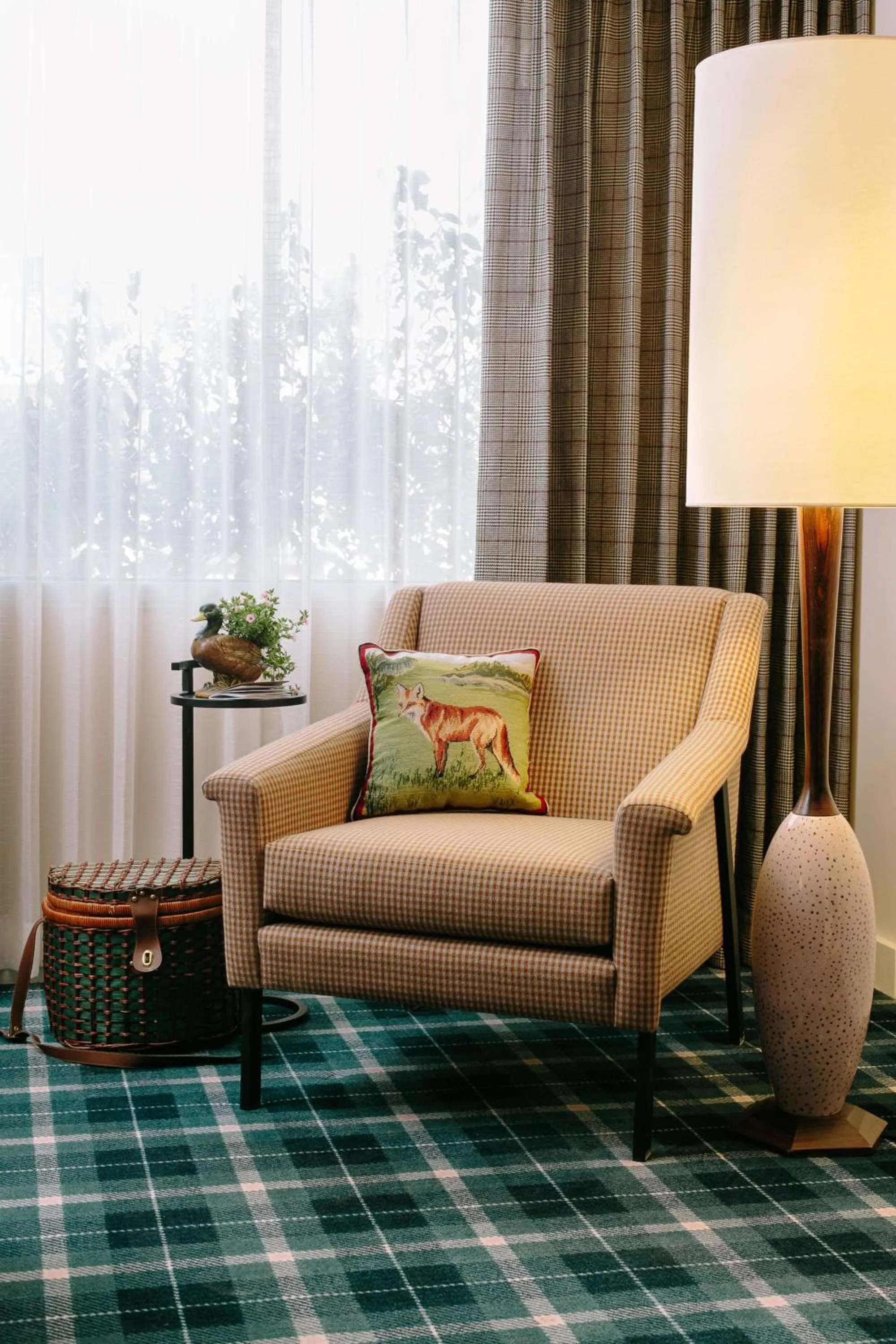 Photo of the whole room in Graduate by Hilton Charlottesville