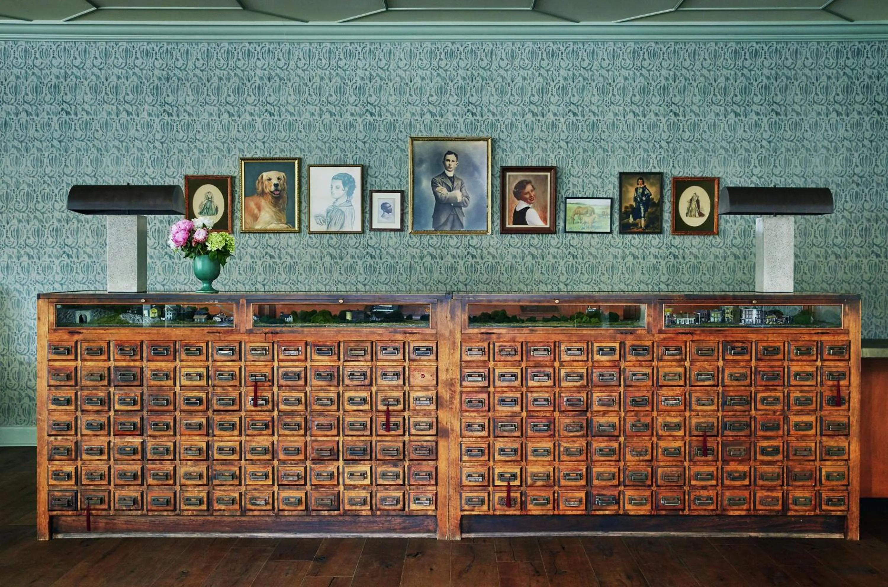 Lobby or reception in Graduate by Hilton Charlottesville