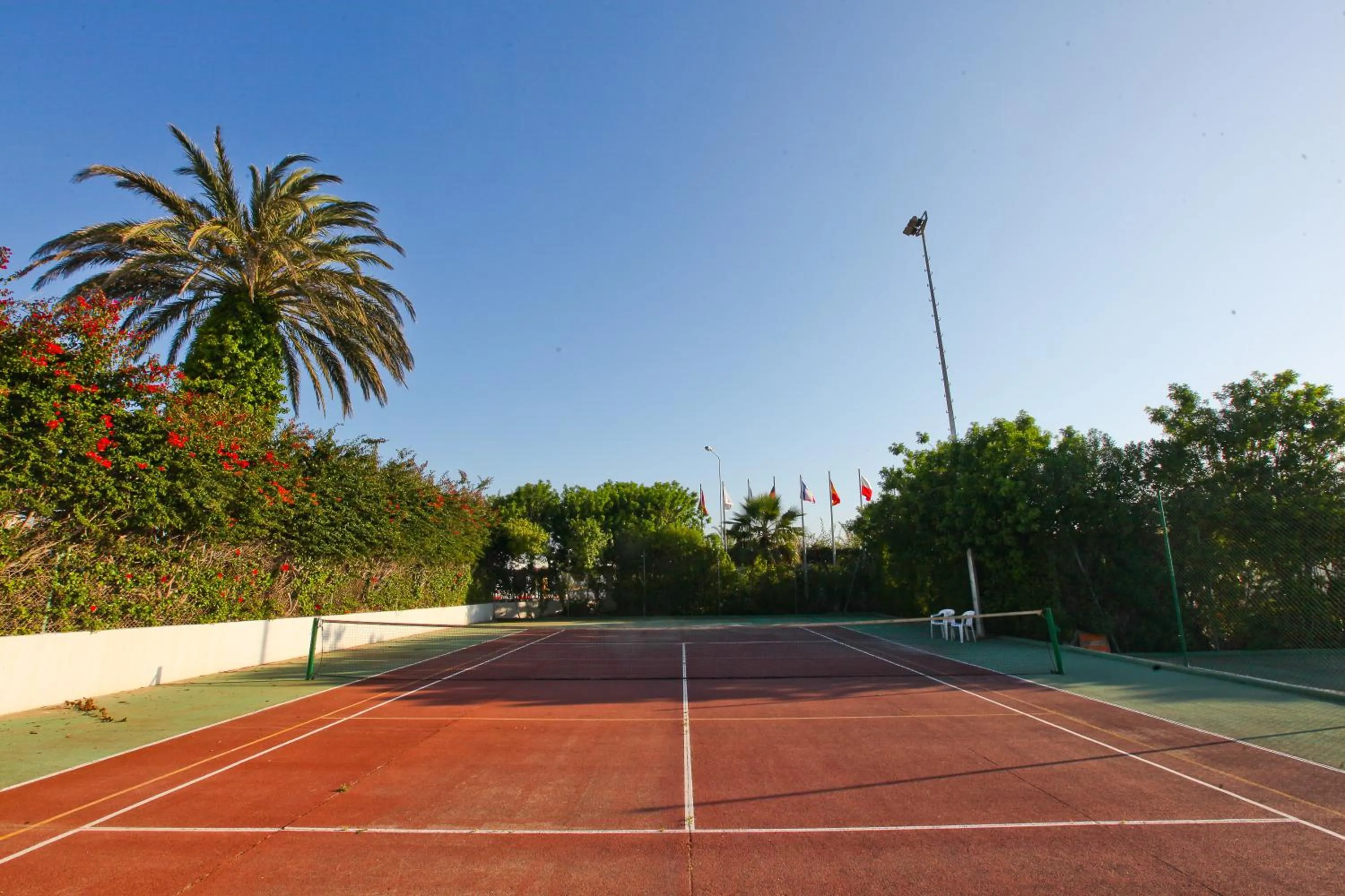 Tennis court in El Mouradi Mahdia