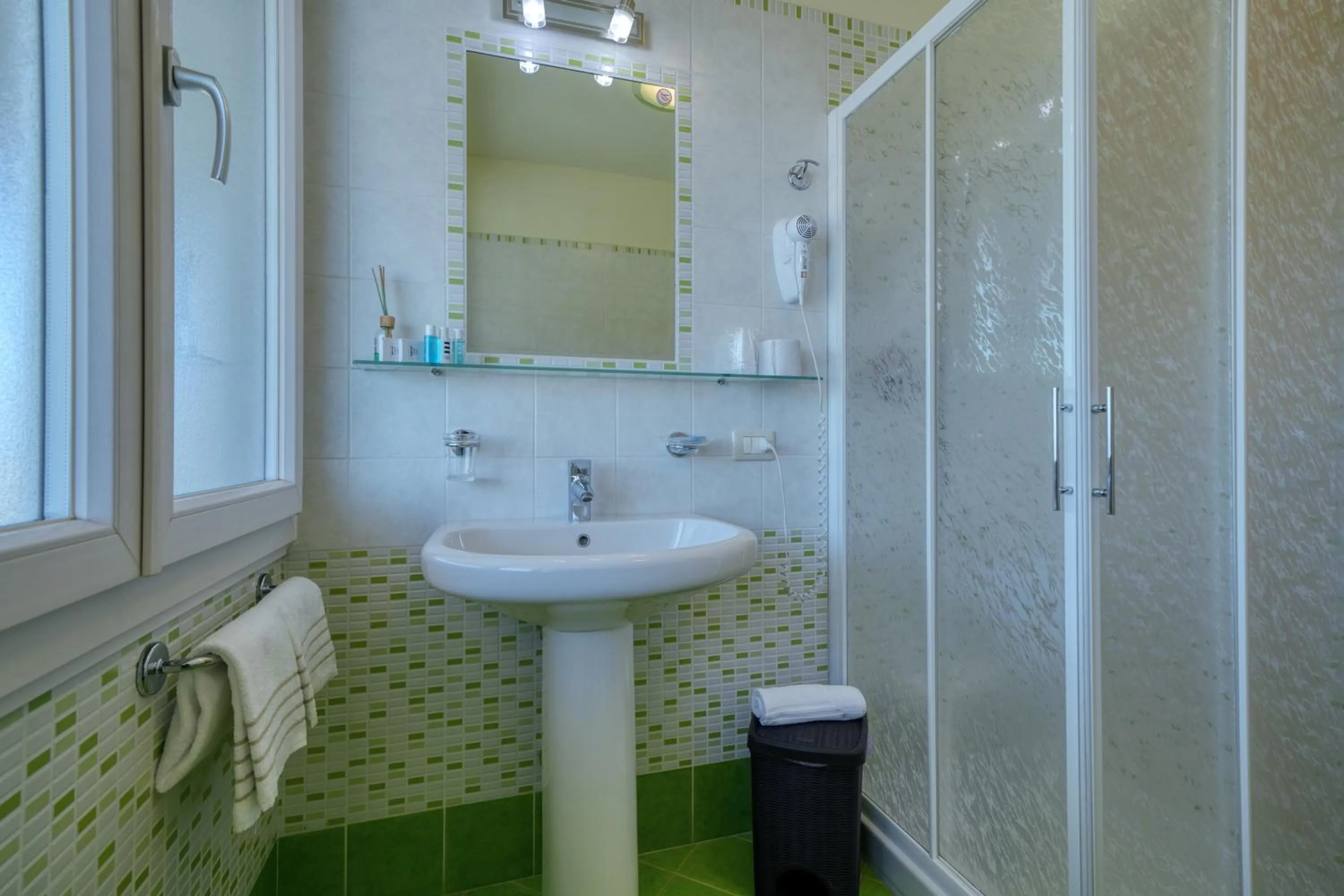 Shower in The Lighthouse Rooms