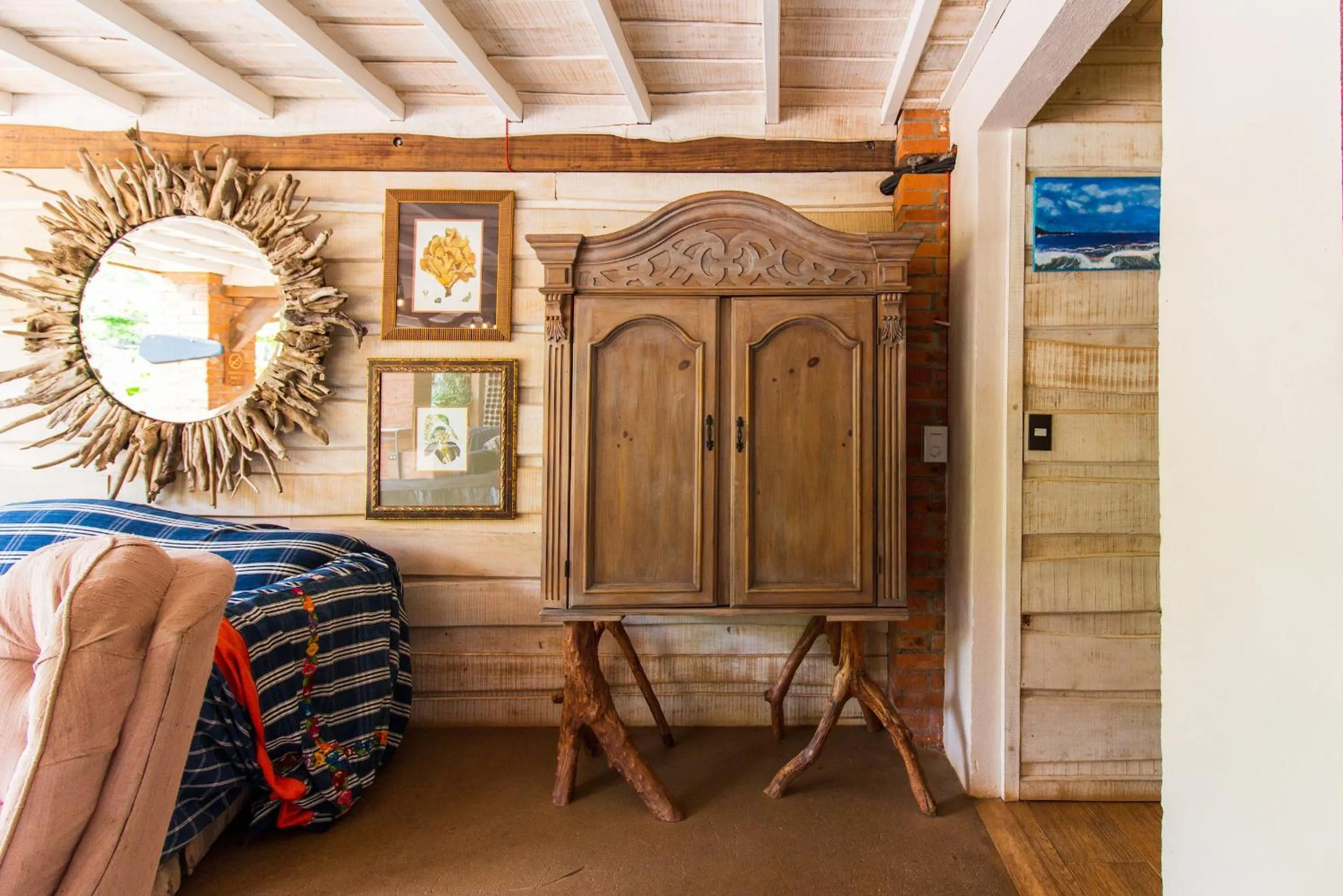 Lounge or bar in Latica Lodge