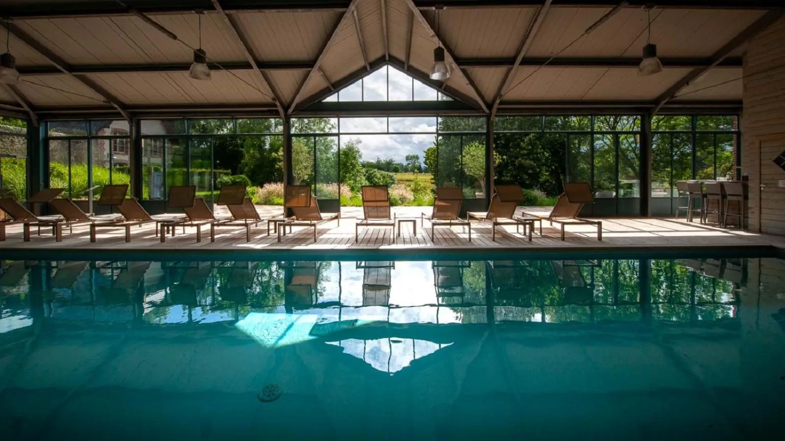 Swimming pool in Le Clos de Grâce